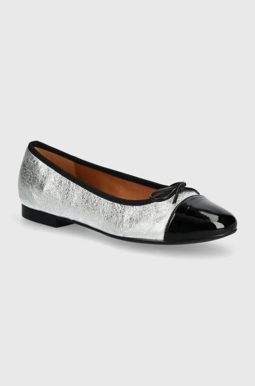 Кожаные балетки