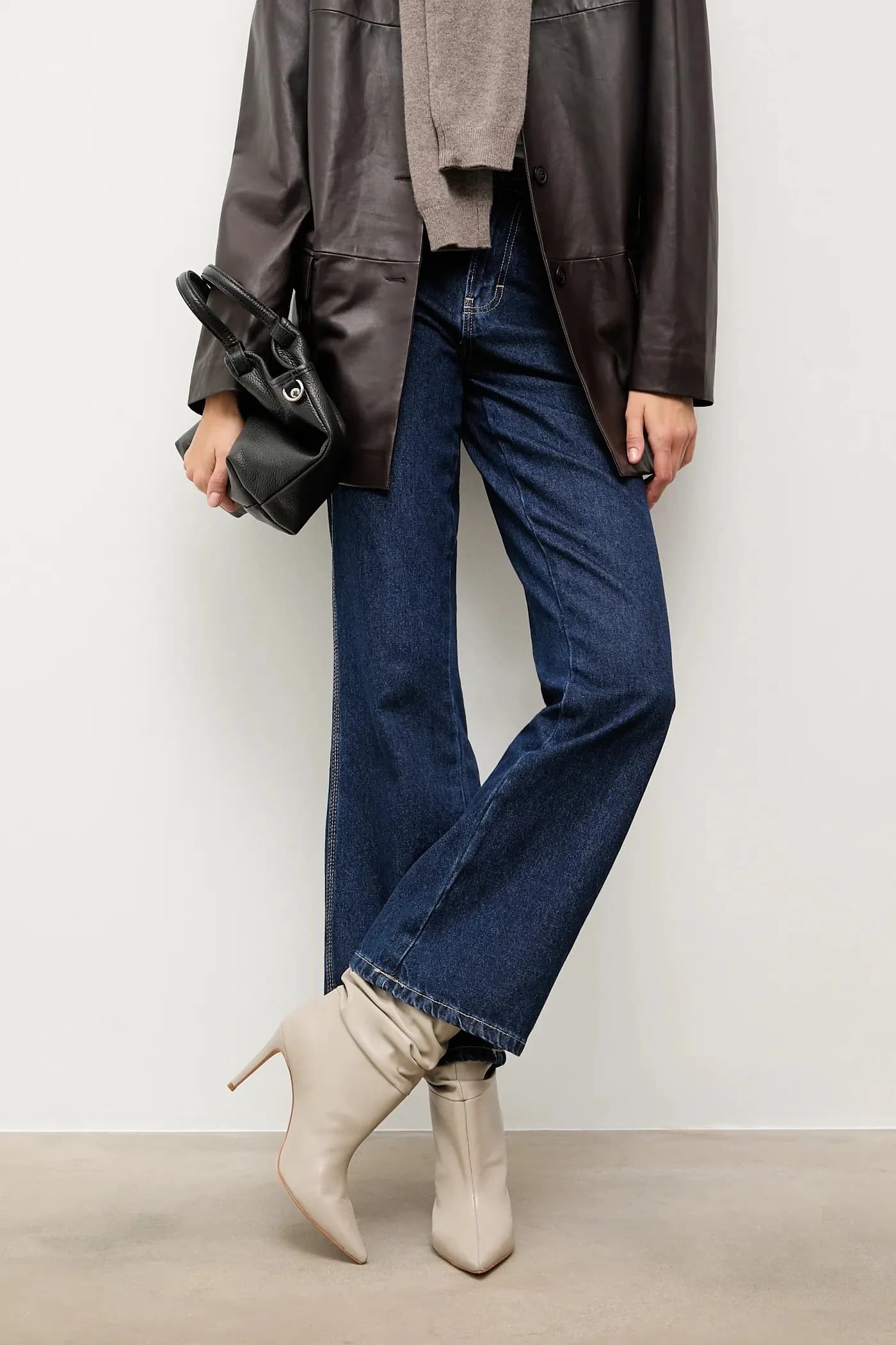 Кожаные ботильоны