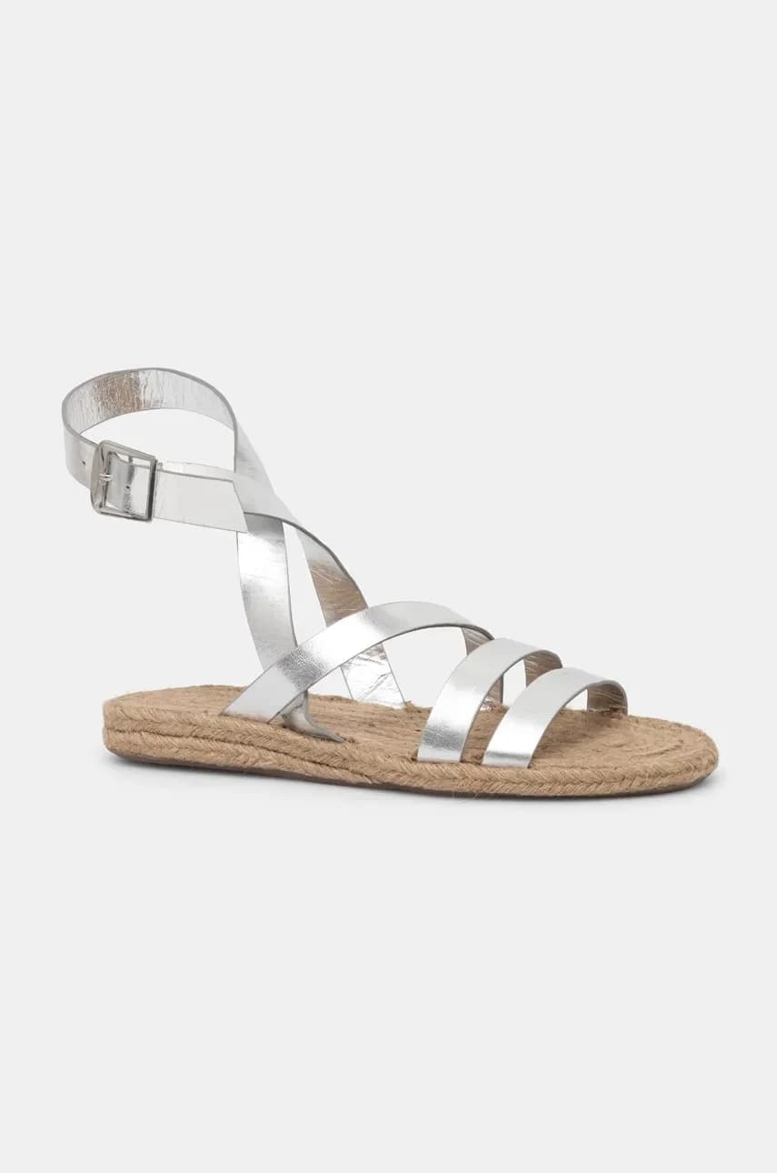 Кожаные сандалии