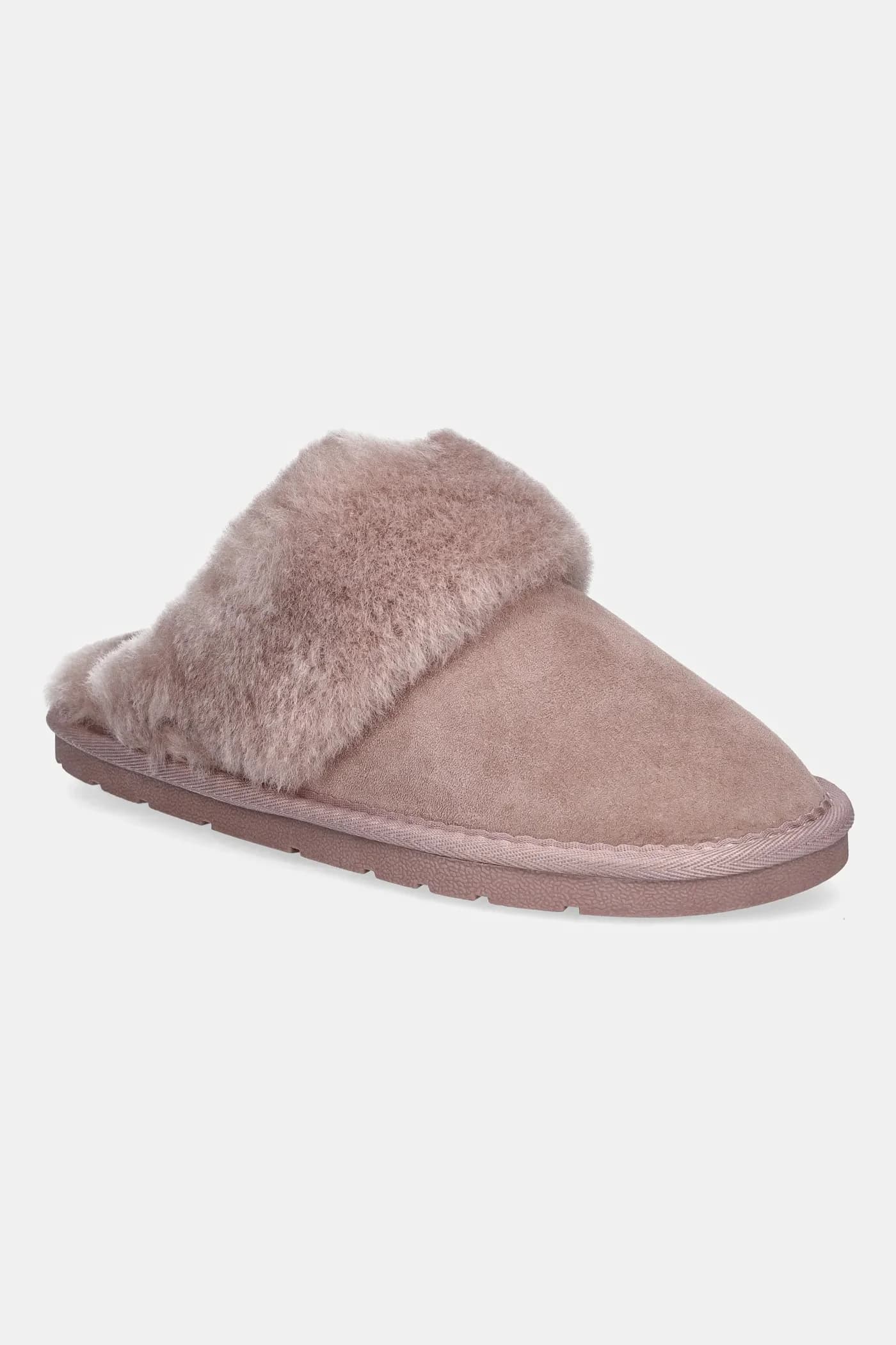 Замшевые тапочки