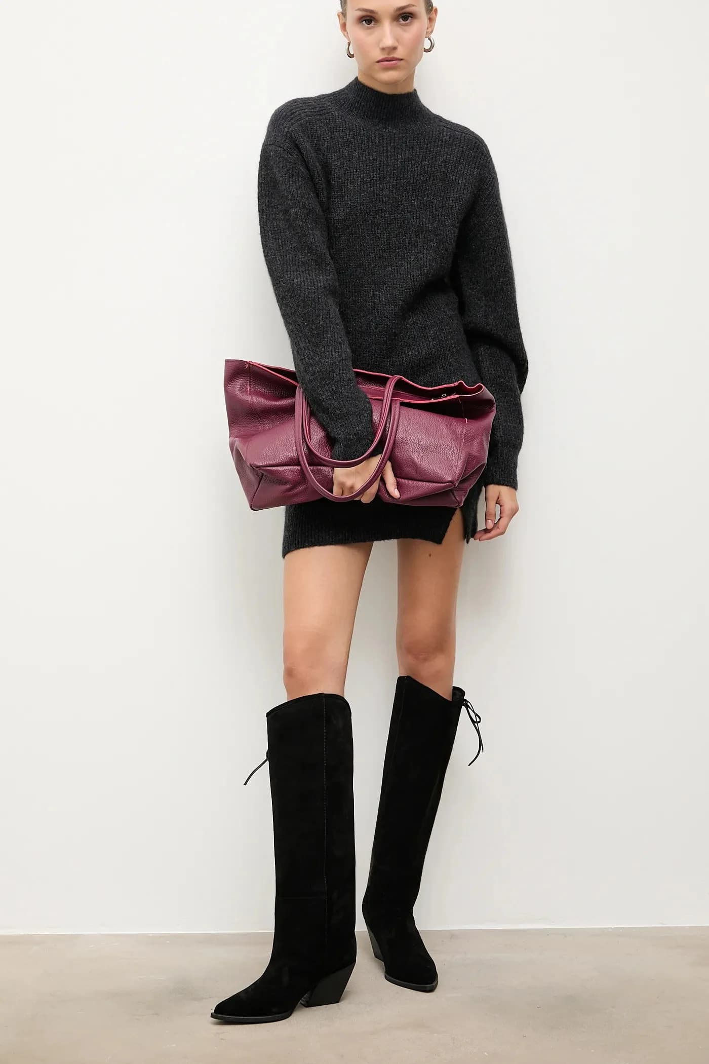 Замшевые ботинки