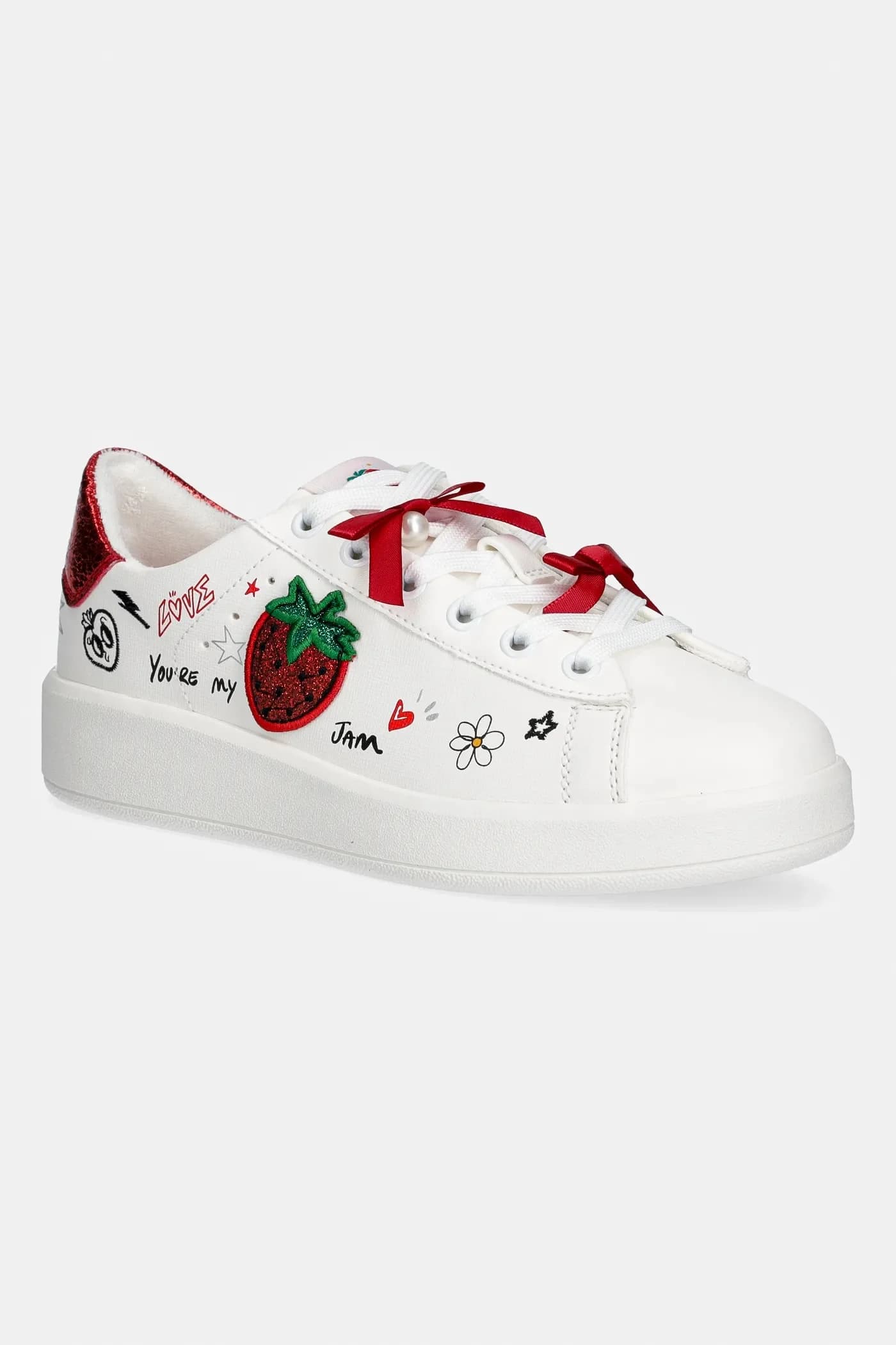 кроссовки LOVESNEAKER