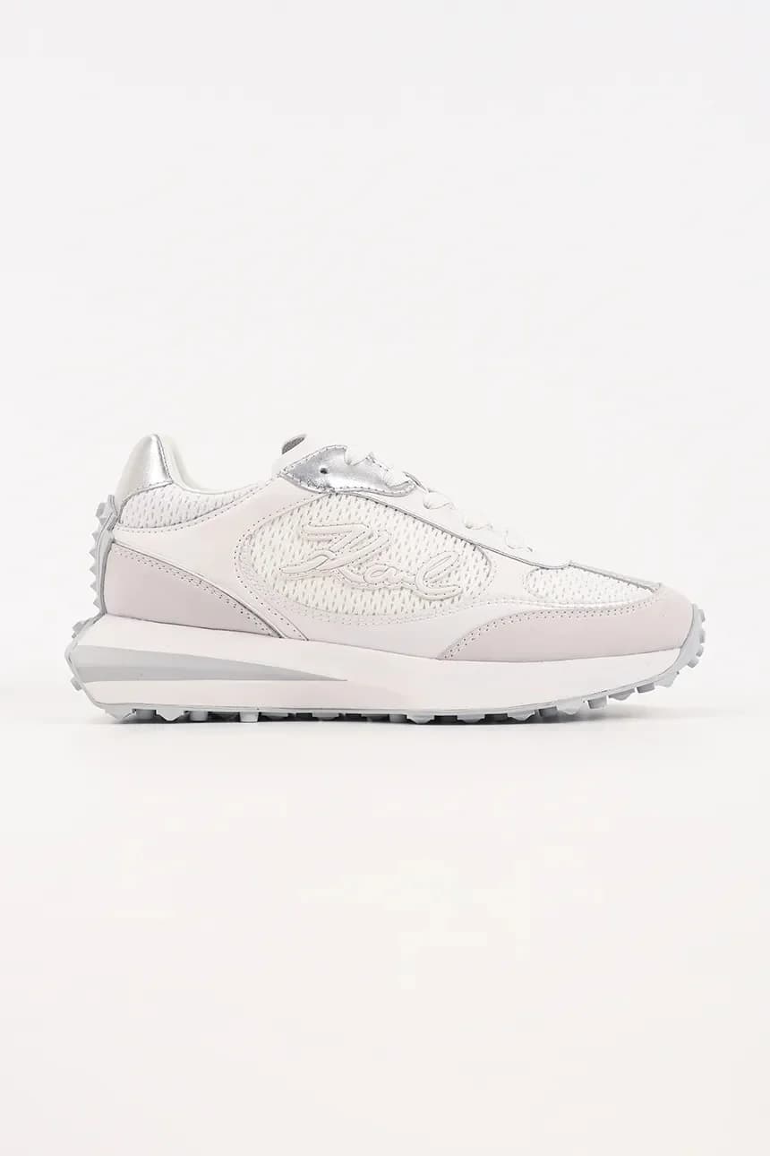 кроссовки Zone