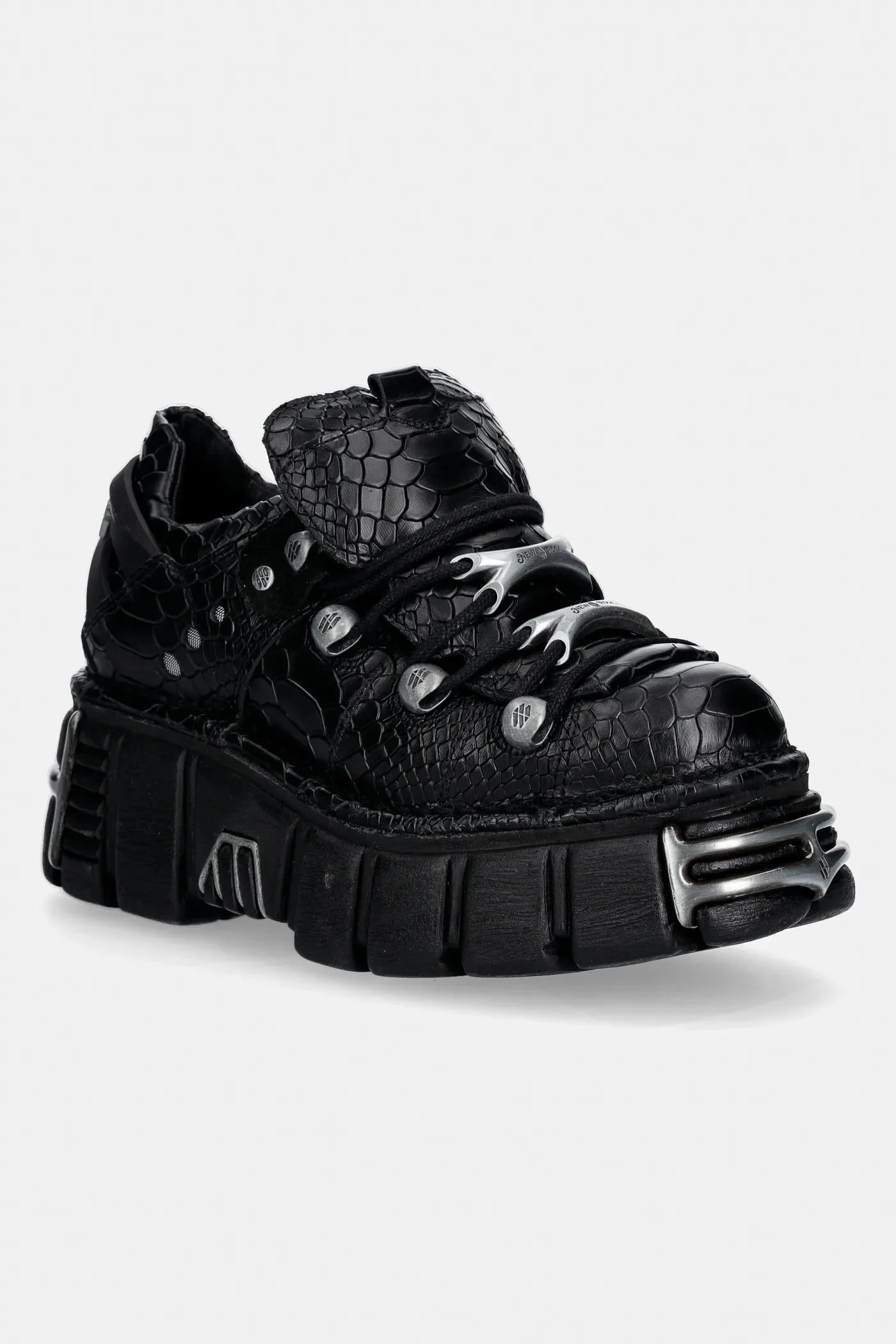 Кроссовки кожаные PITON ESCAMA NEGRO BRILLO, TOWER NEGRO ACER