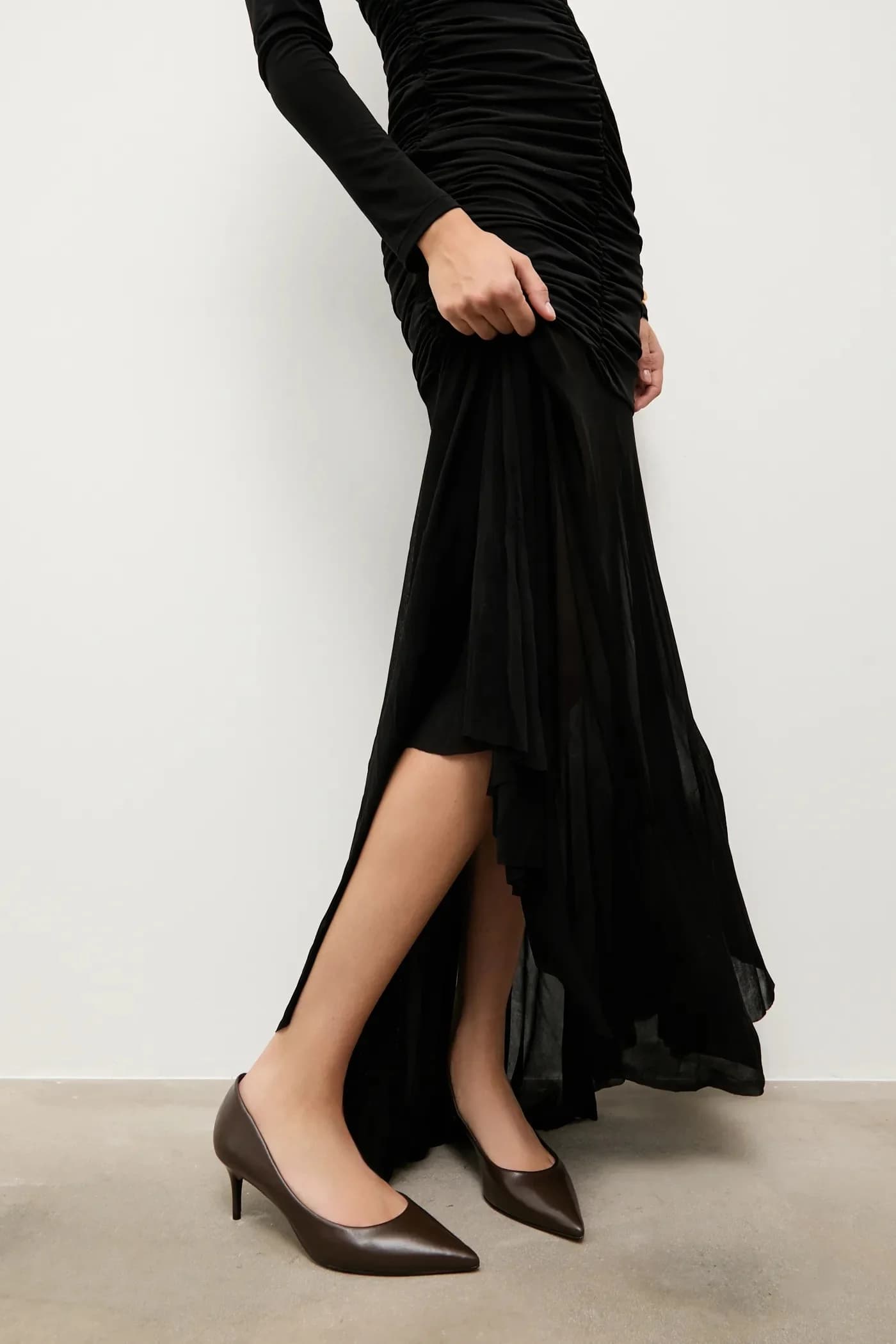 Кожаные туфли на высоком каблуке