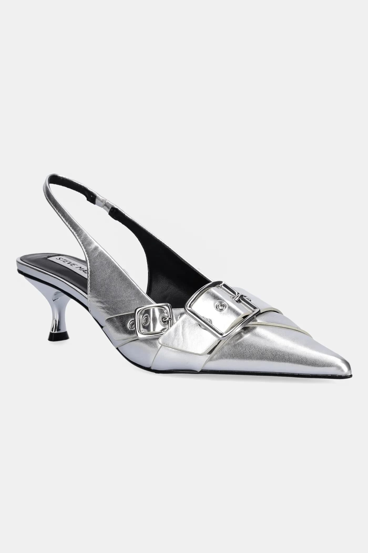 лезли каблуки