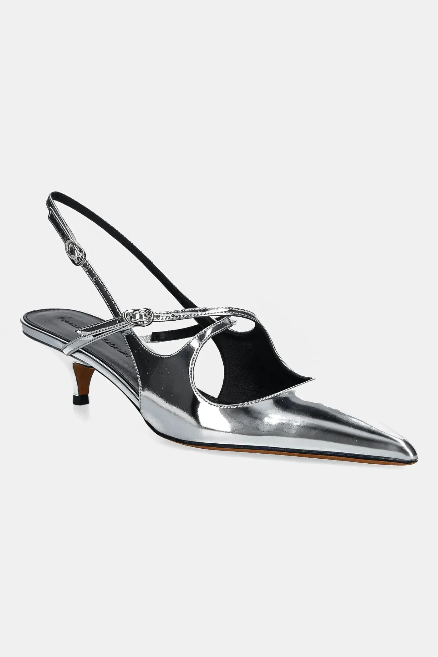 Кожаные туфли на высоком каблуке с разрезом