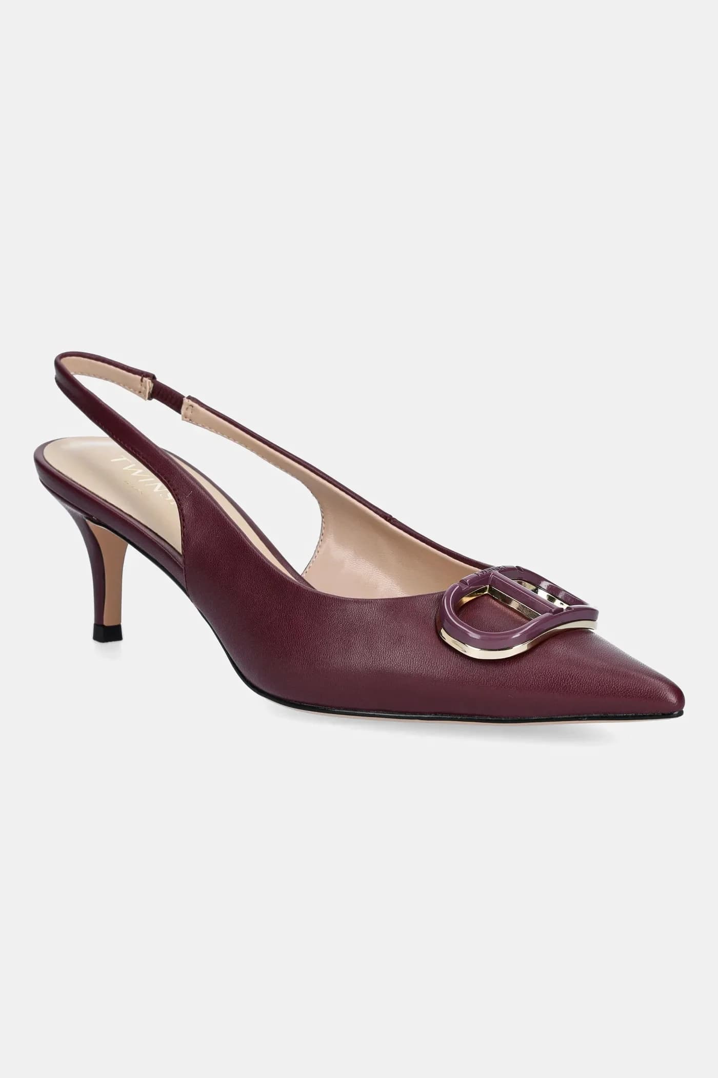 Кожаные туфли на высоком каблуке