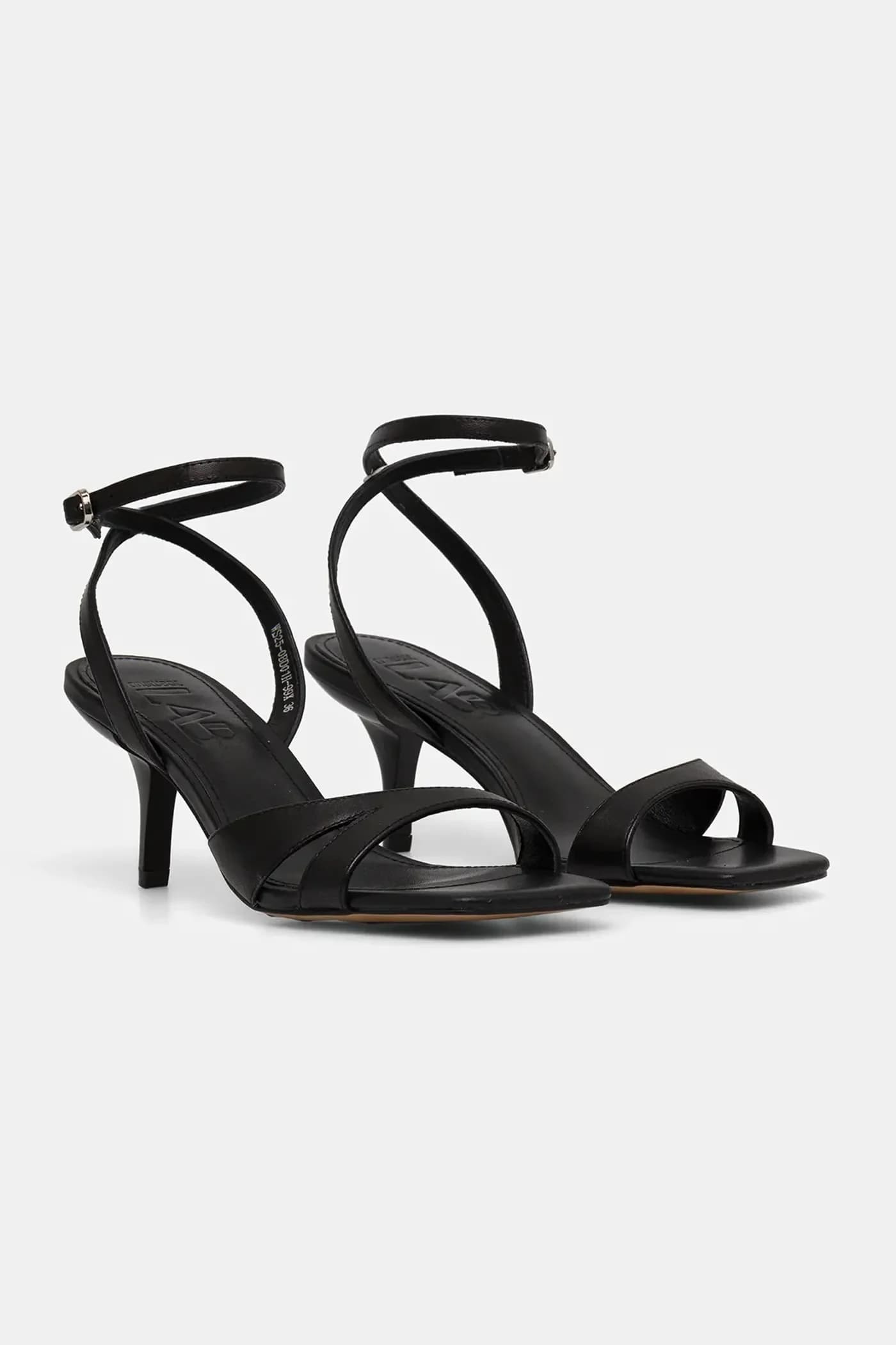 Кожаные сандалии