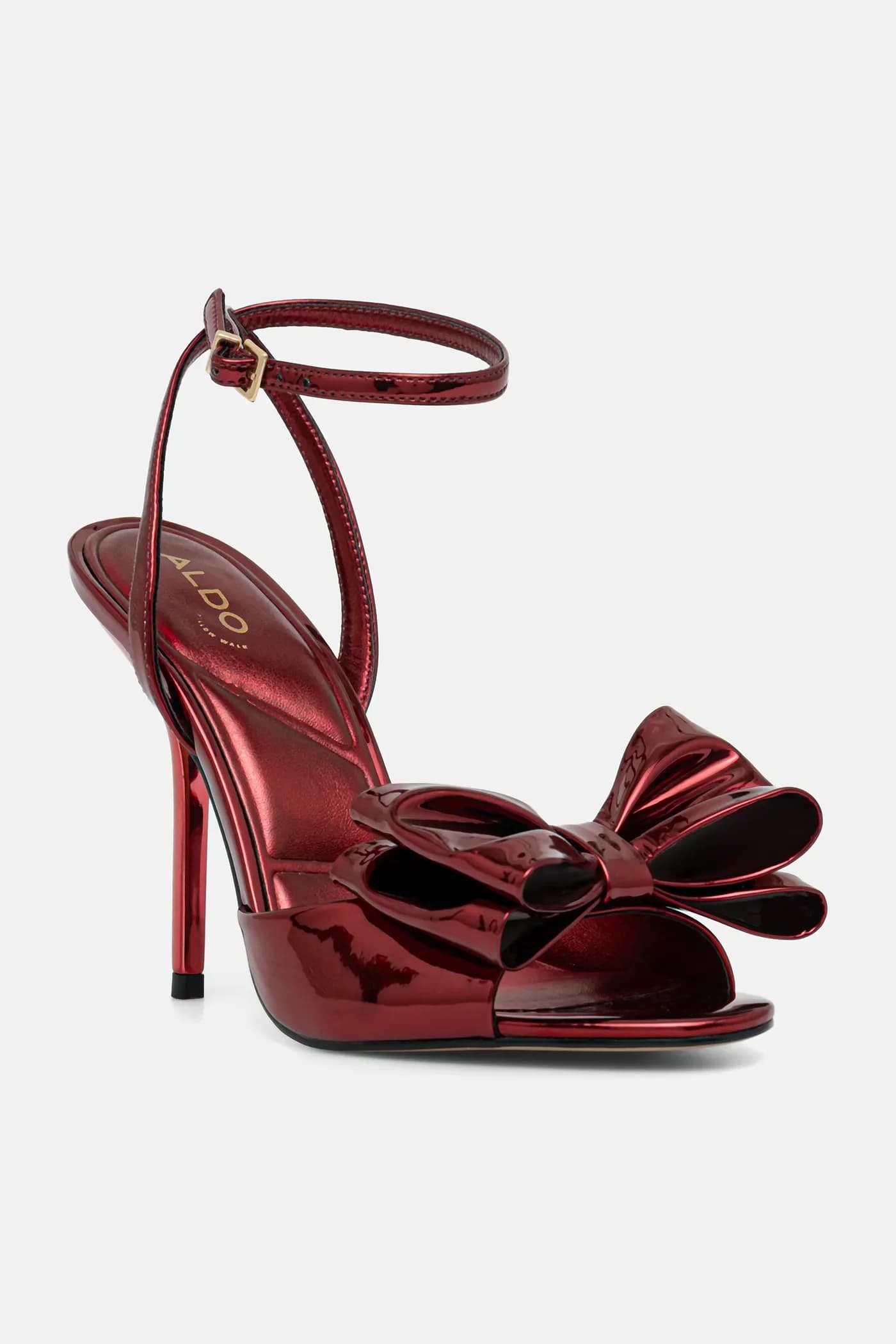 босоножки TINSLETTA