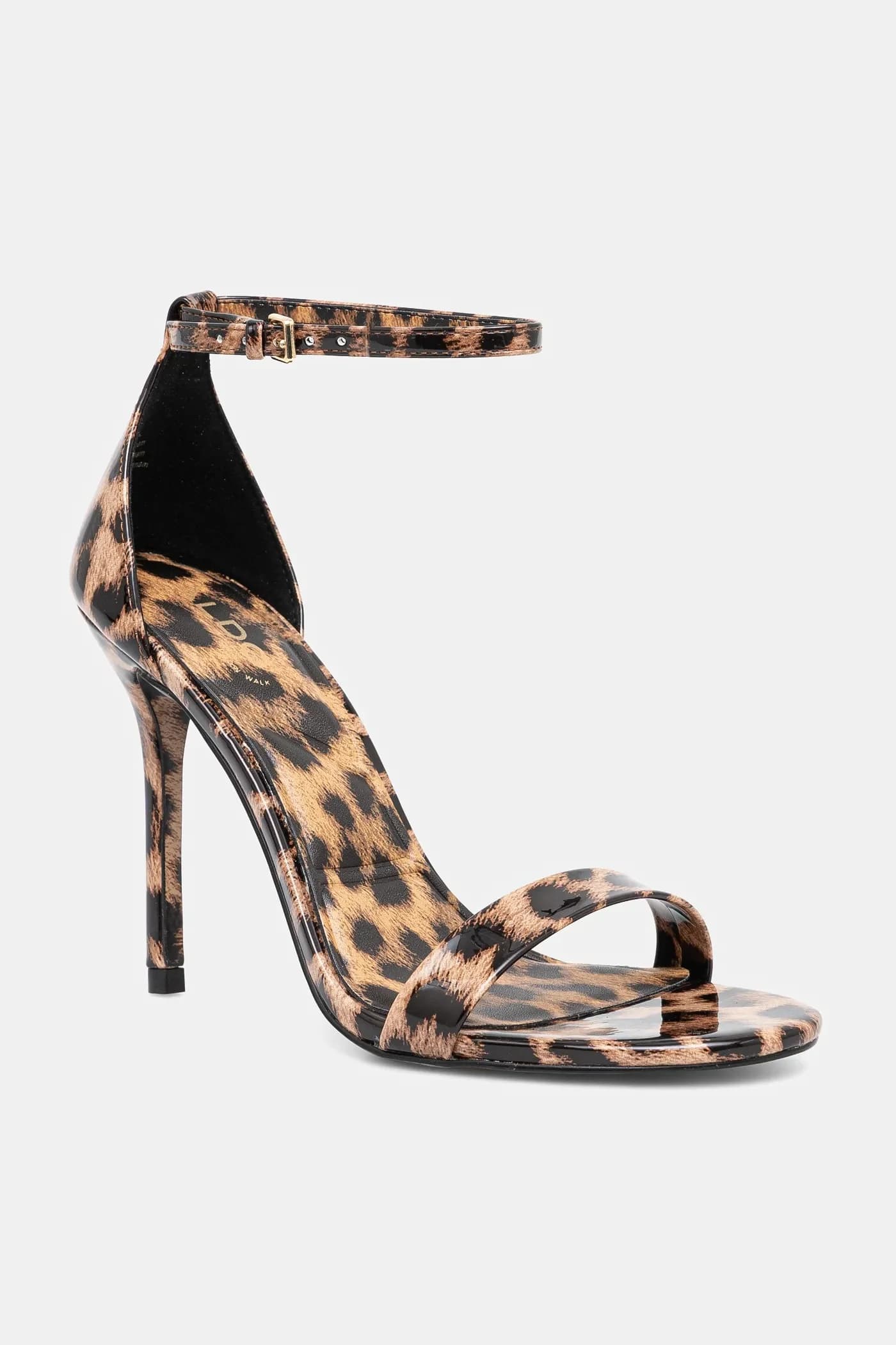 ЖАКИНТА на высоких каблуках