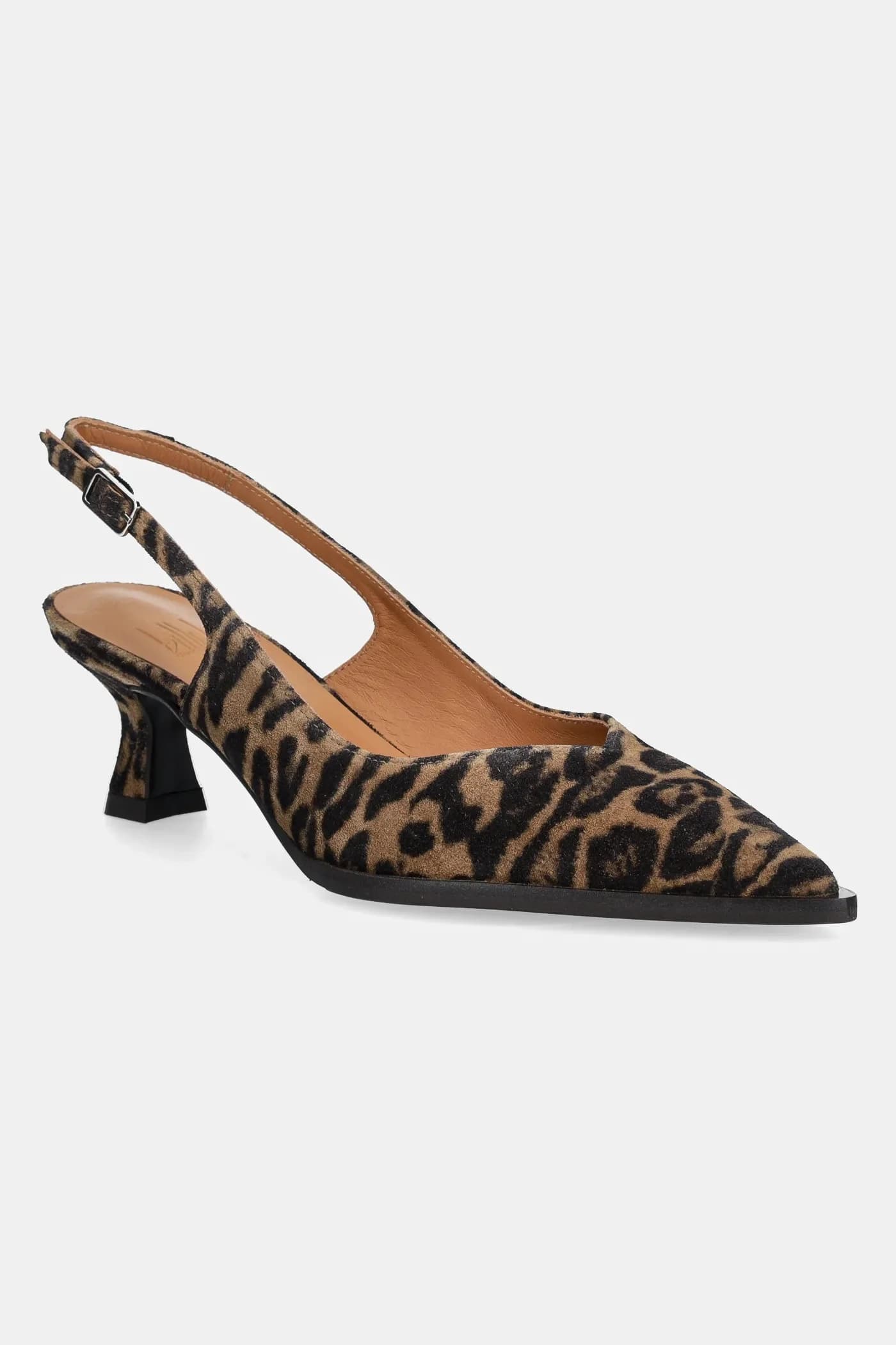 Замшевые туфли