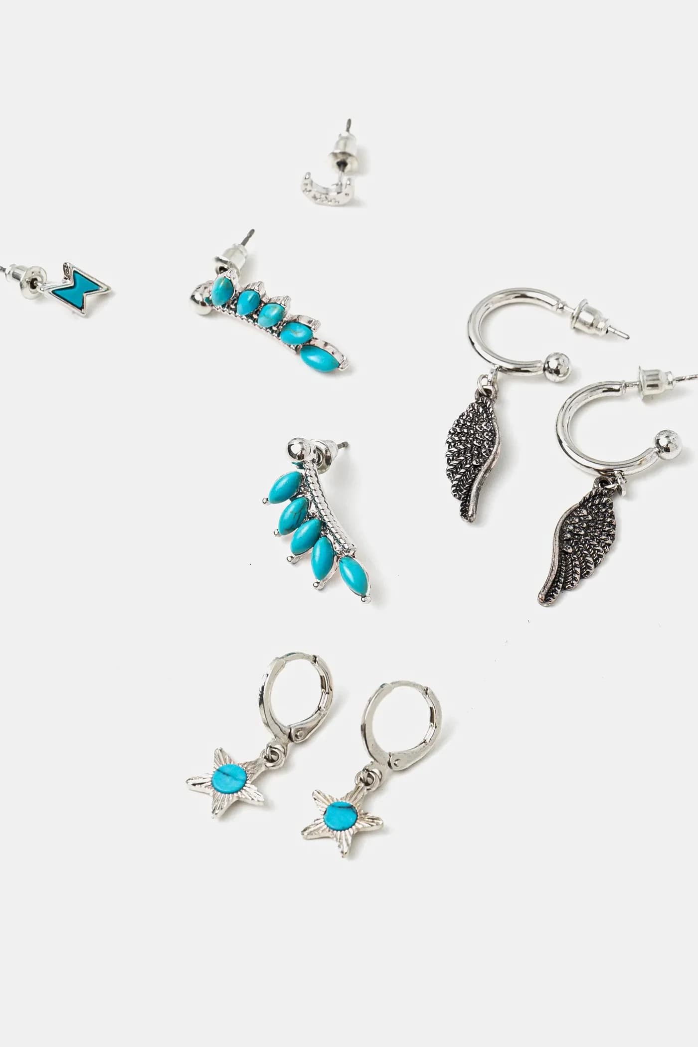 5 пар сережек