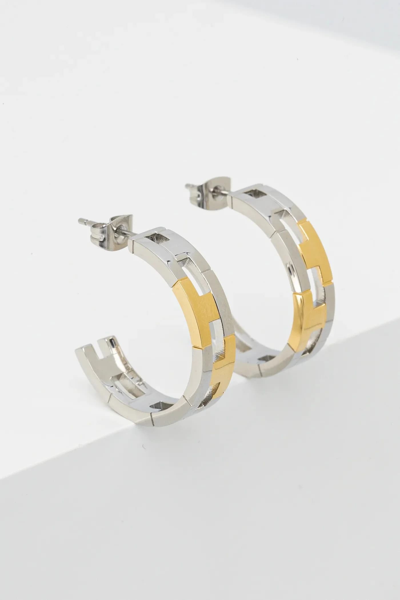 серьги Т-ЛОГО