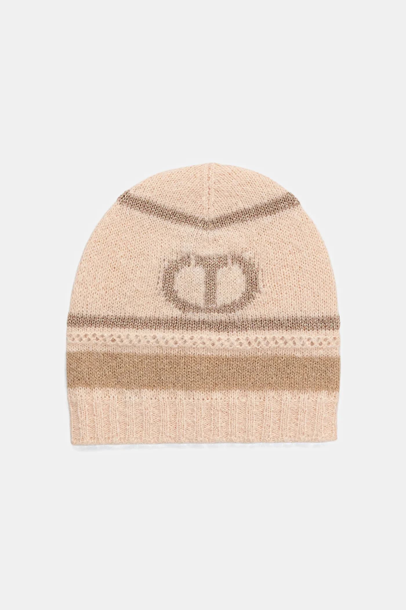 Шерстяная шапка