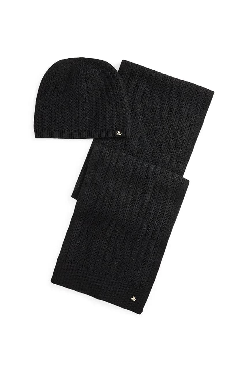 Шапка и шарф из шерсти