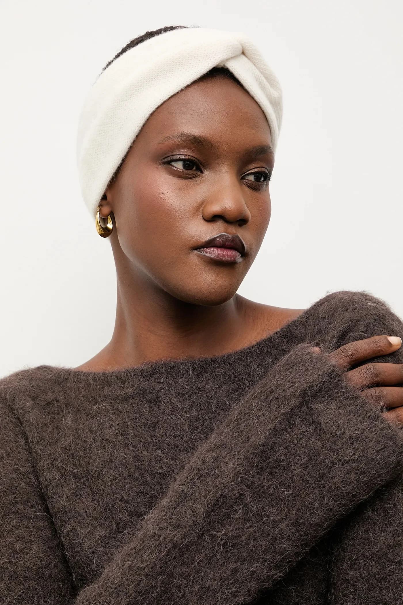 Шерстяная повязка на голову