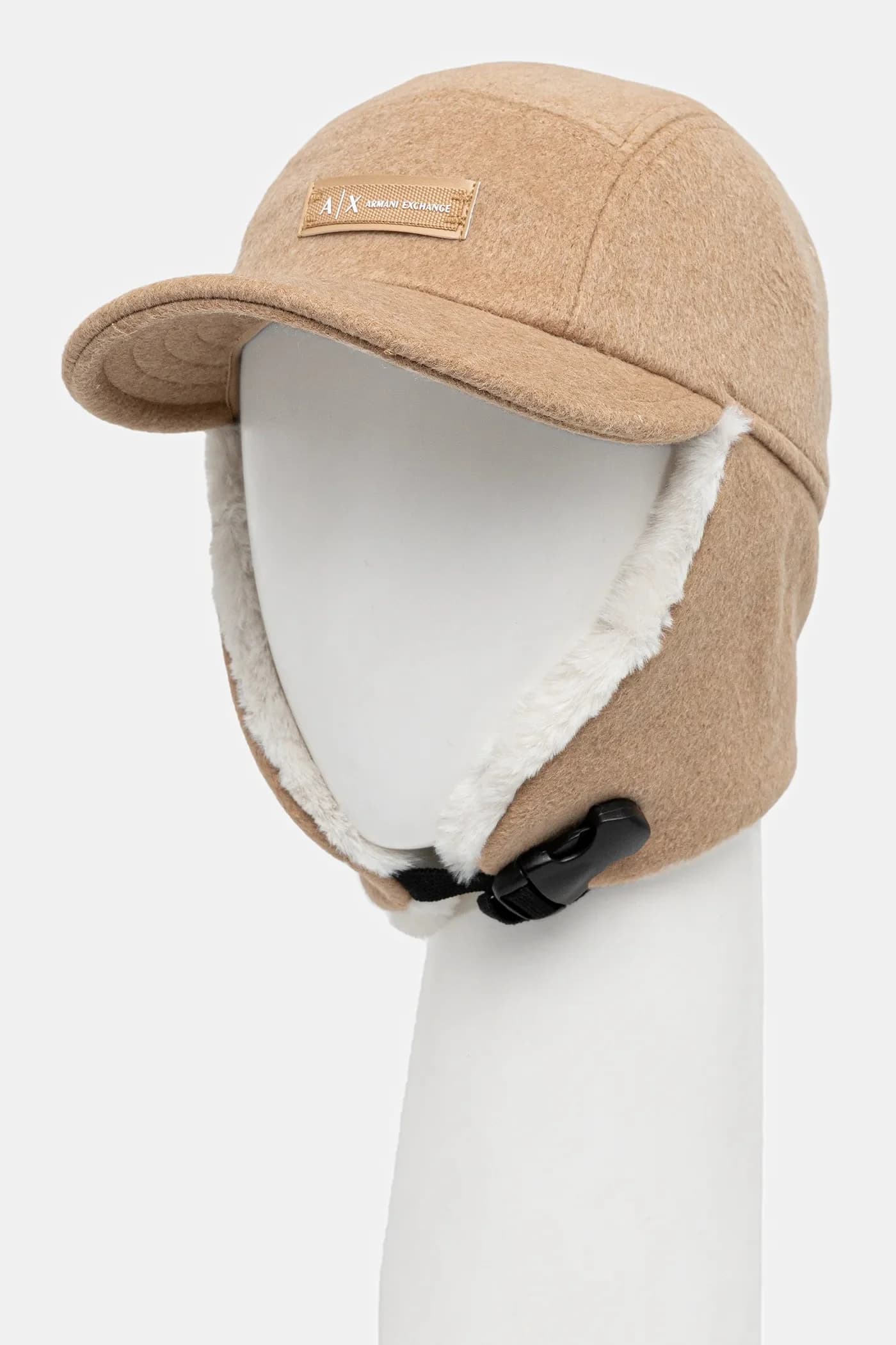 Бейсболка с шерстью