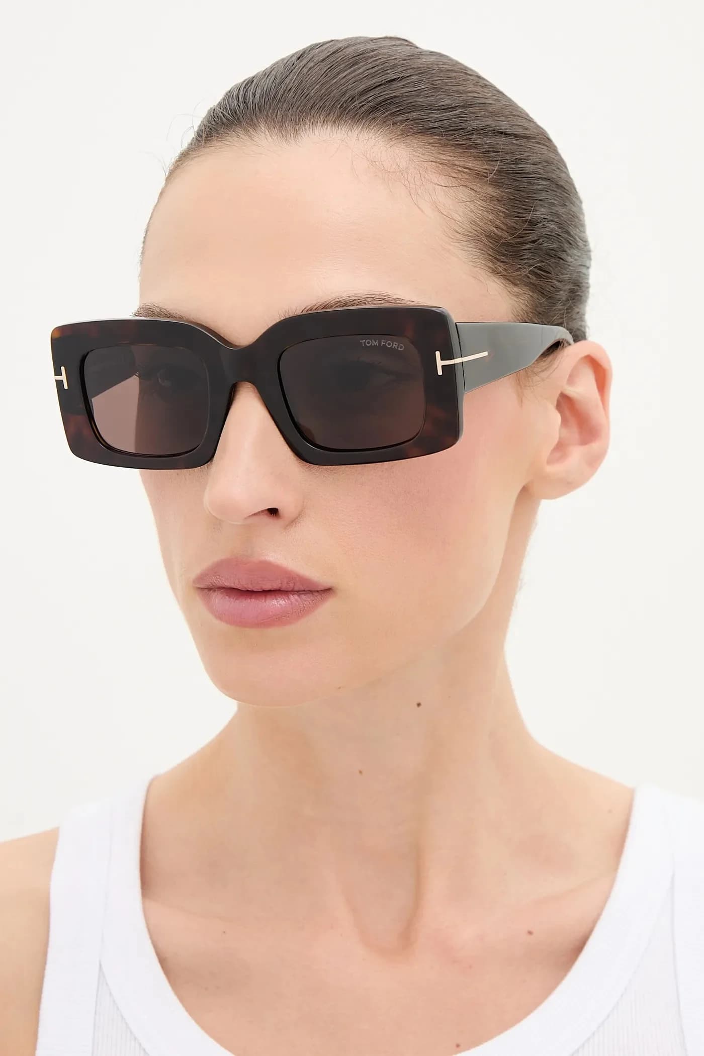 солнцезащитные очки Brigitta