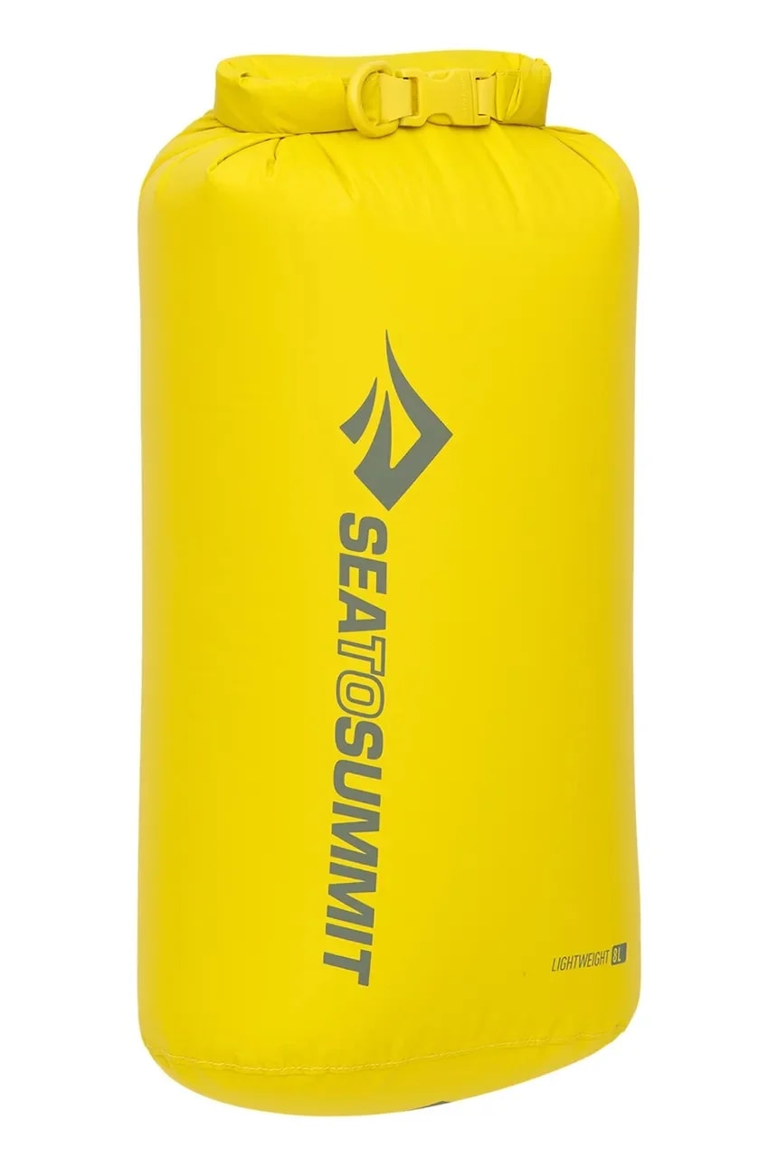 Легкий водонепроницаемый чехол Dry Bag объемом 8 л.