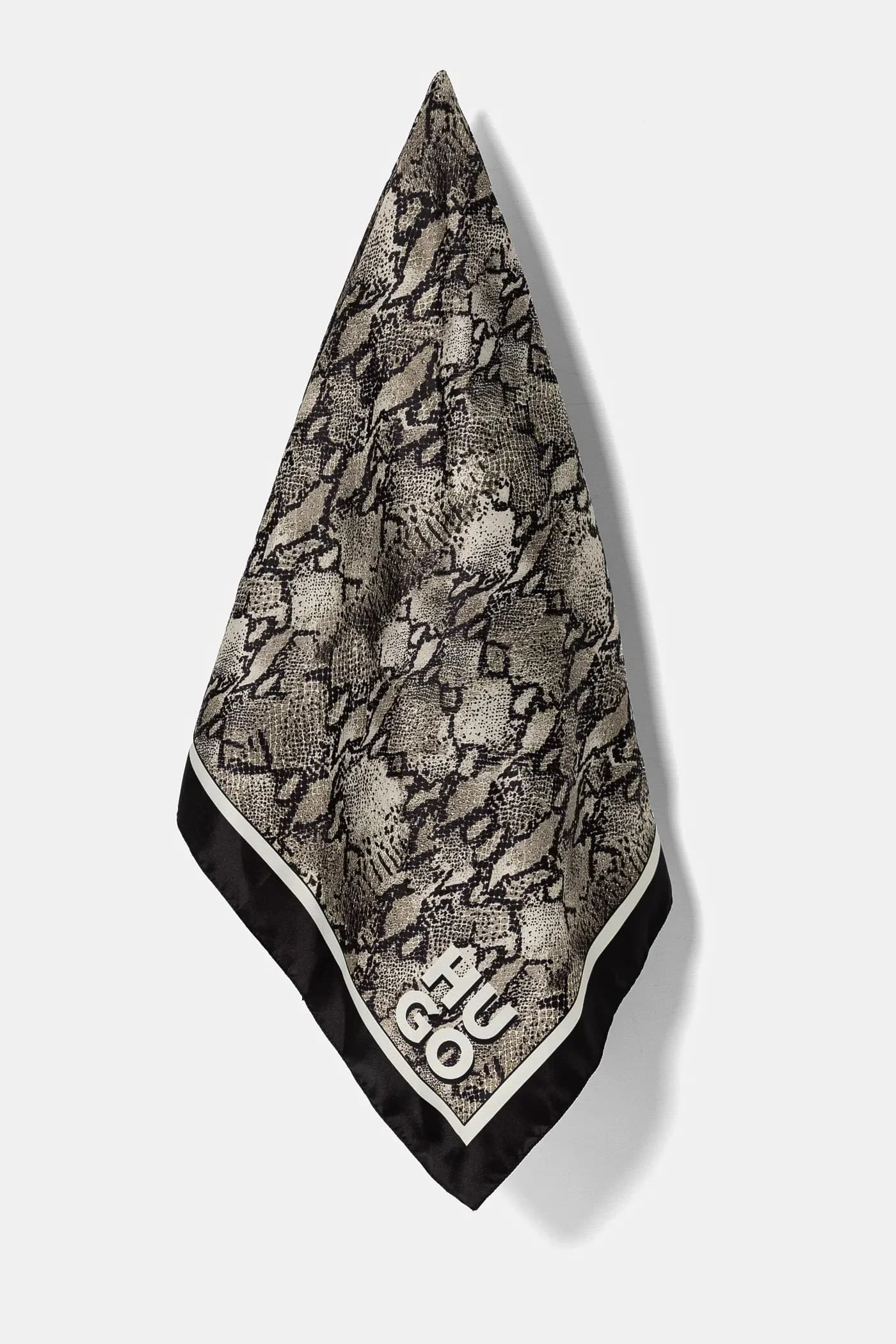 аураизовый шарф