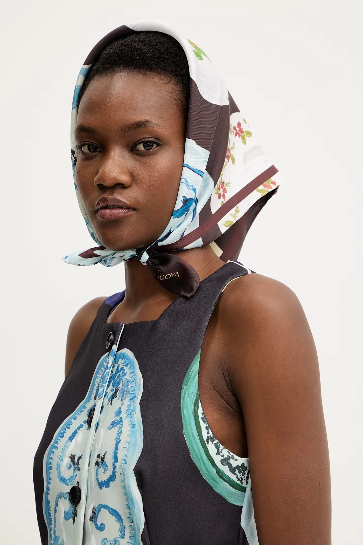 Шелковый шарф