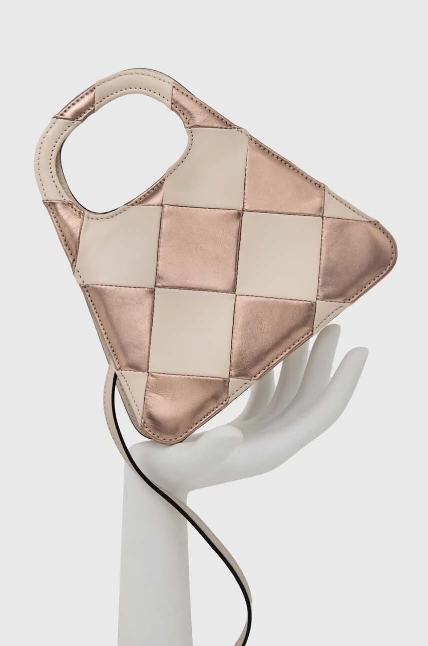 Кожаная сумочка