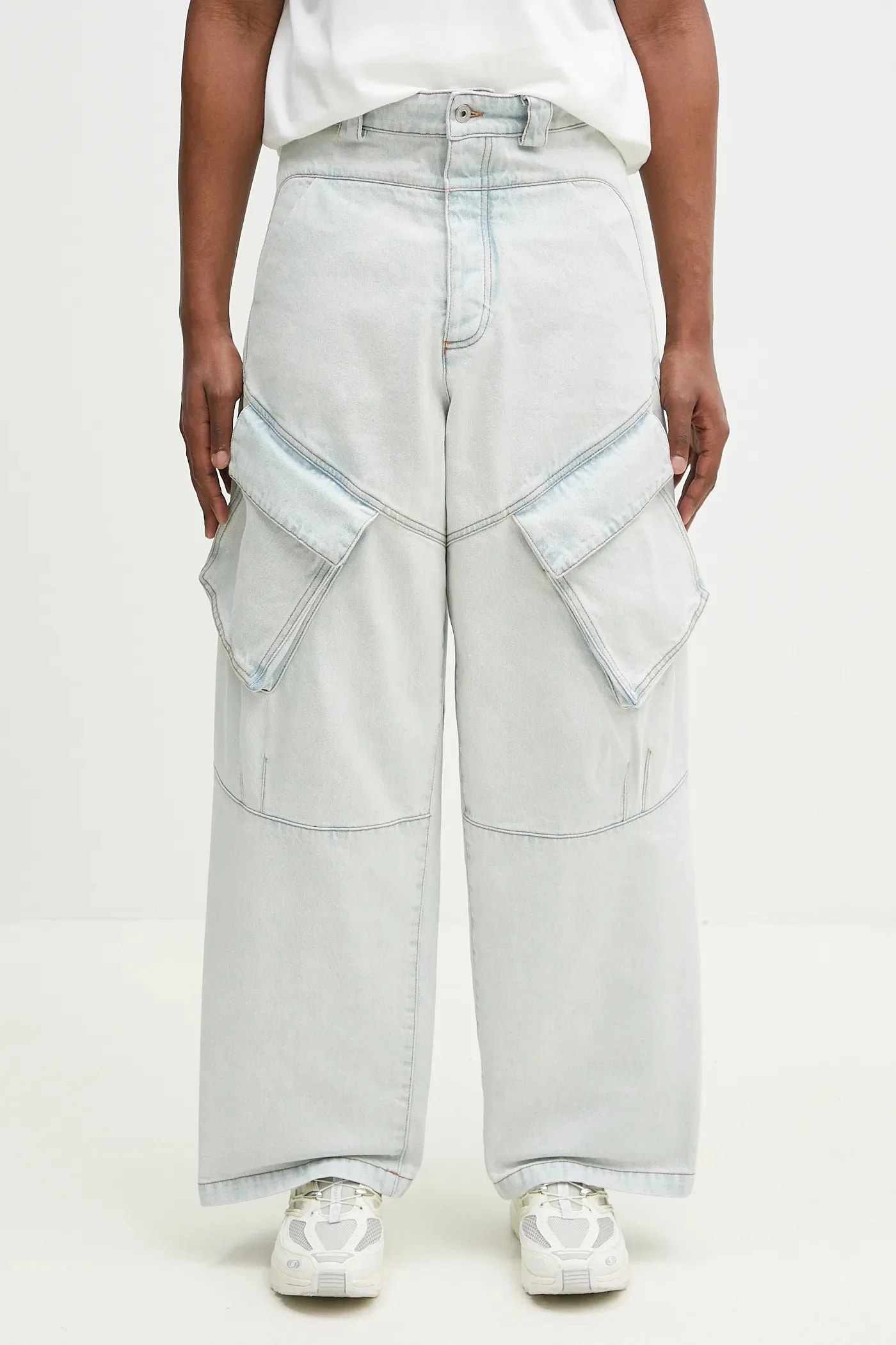 Светло-синие джинсы карго Bleach Denim Wide Cargo из хлопка No Co.