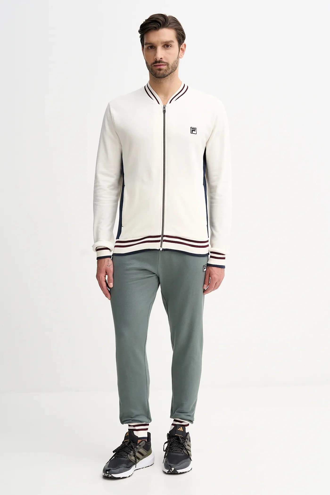 Хлопковый спортивный костюм