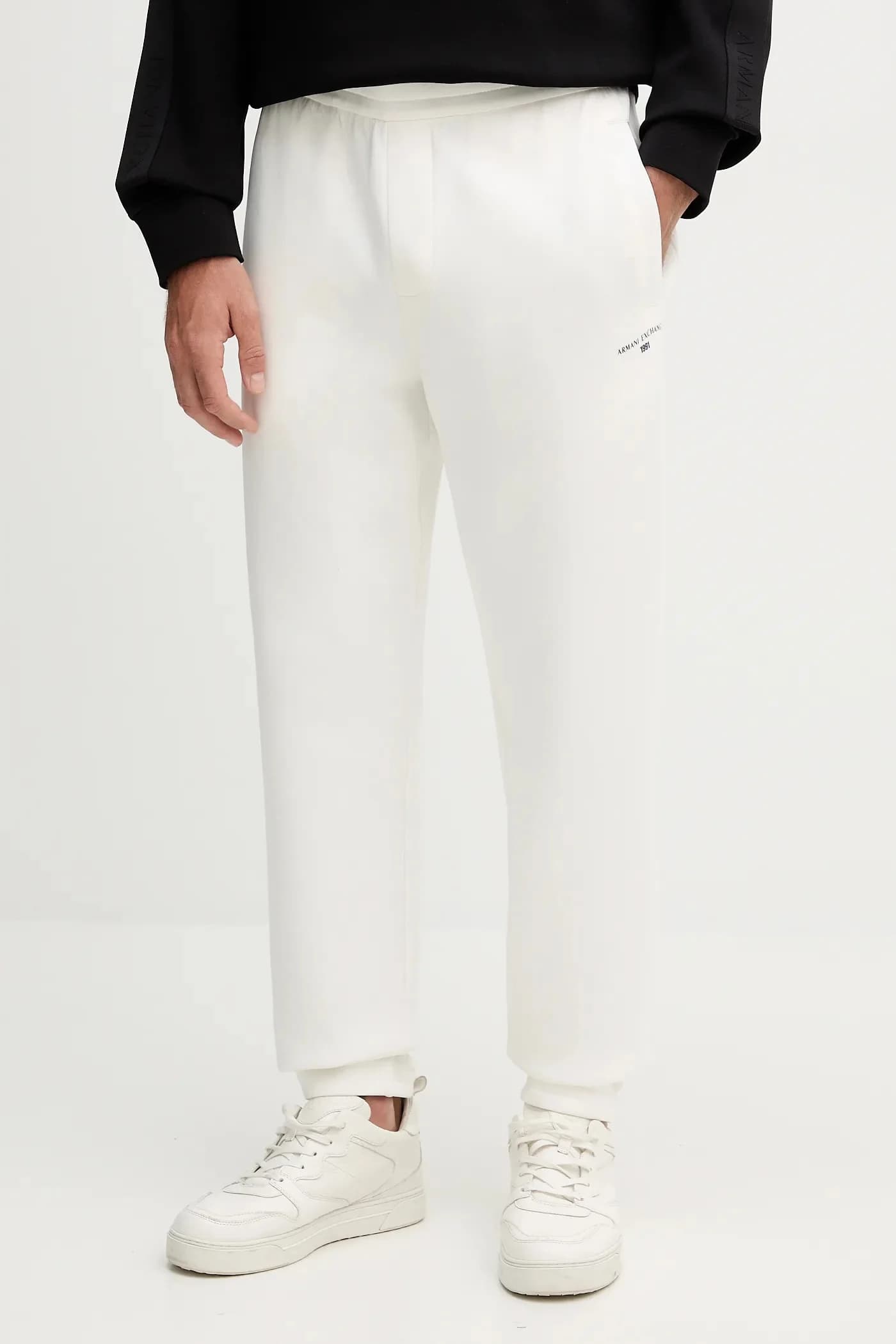 Спортивные штаны