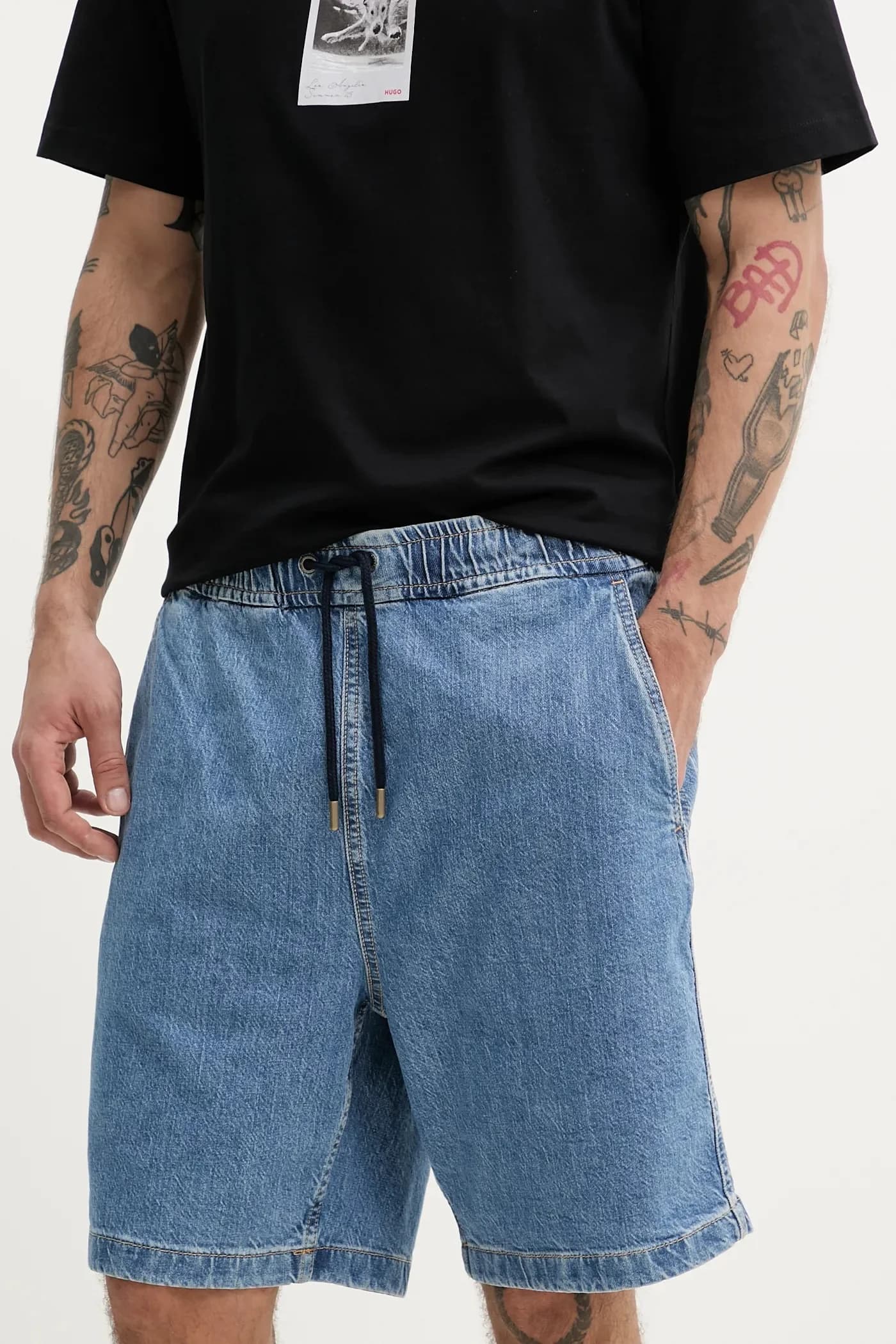 Джинсовые шорты