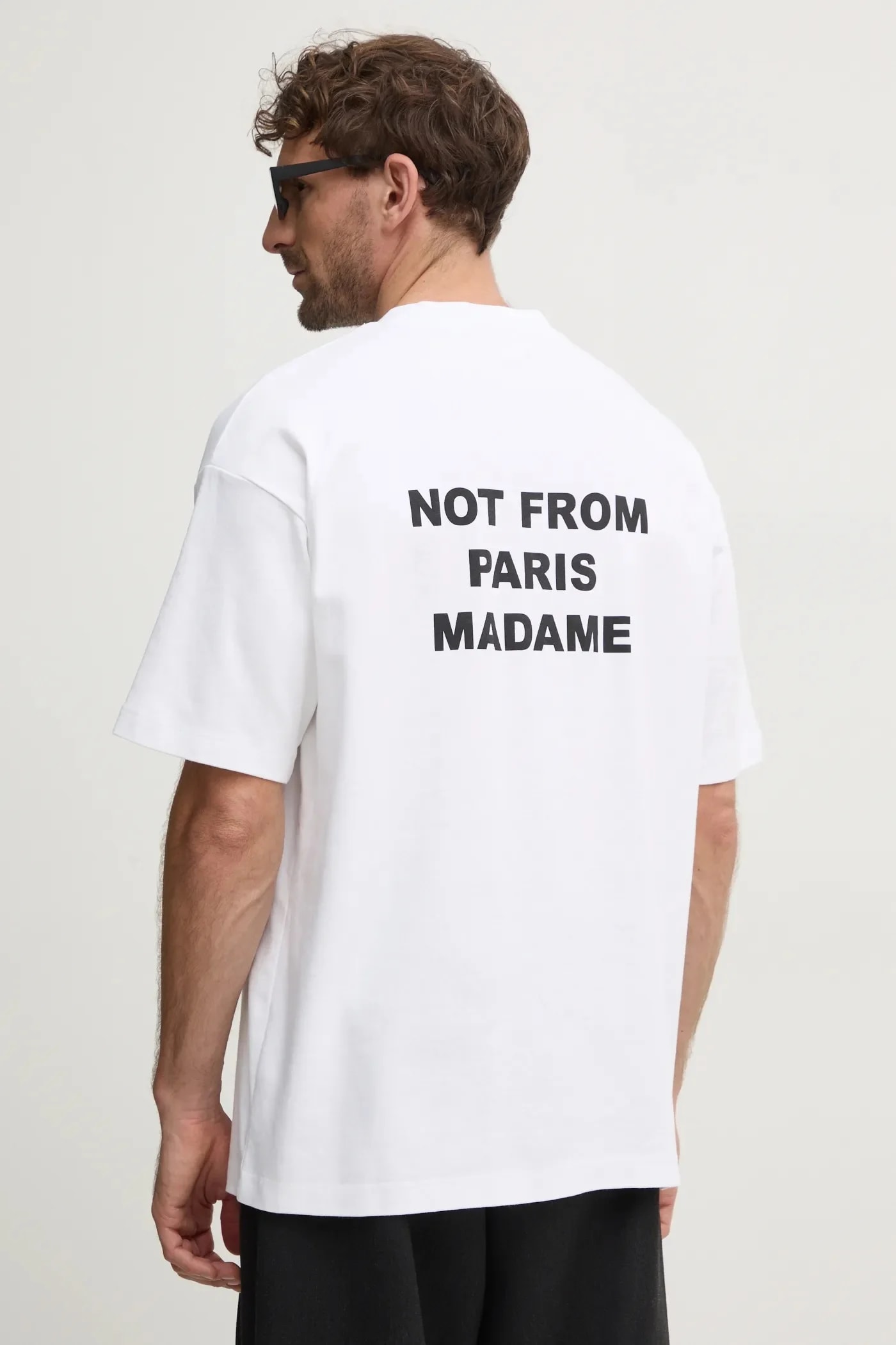 Le T-Shirt Хлопковая футболка со слоганом белая для мужчин
