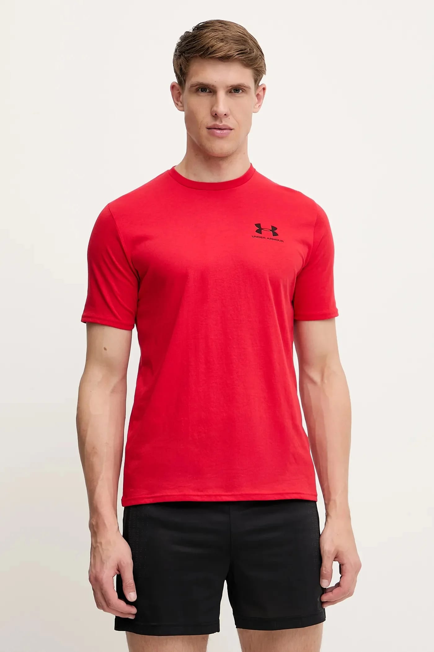 Футболка SPORTSTYLE LEFT CHEST красная для мужчин