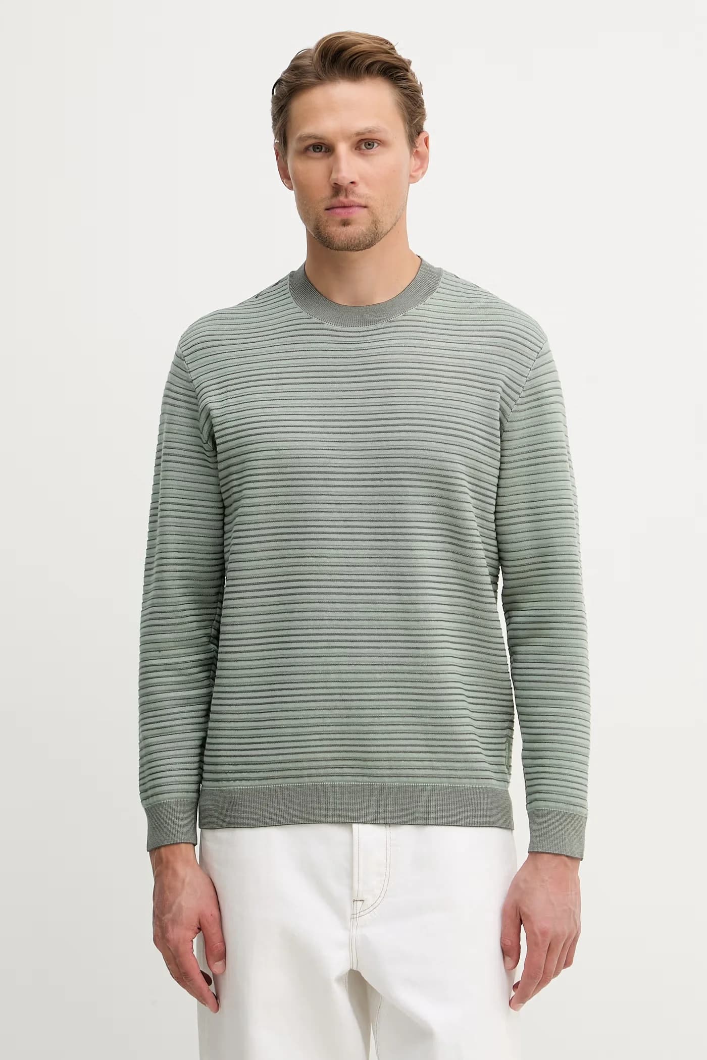 Мужской свитер из вискозы