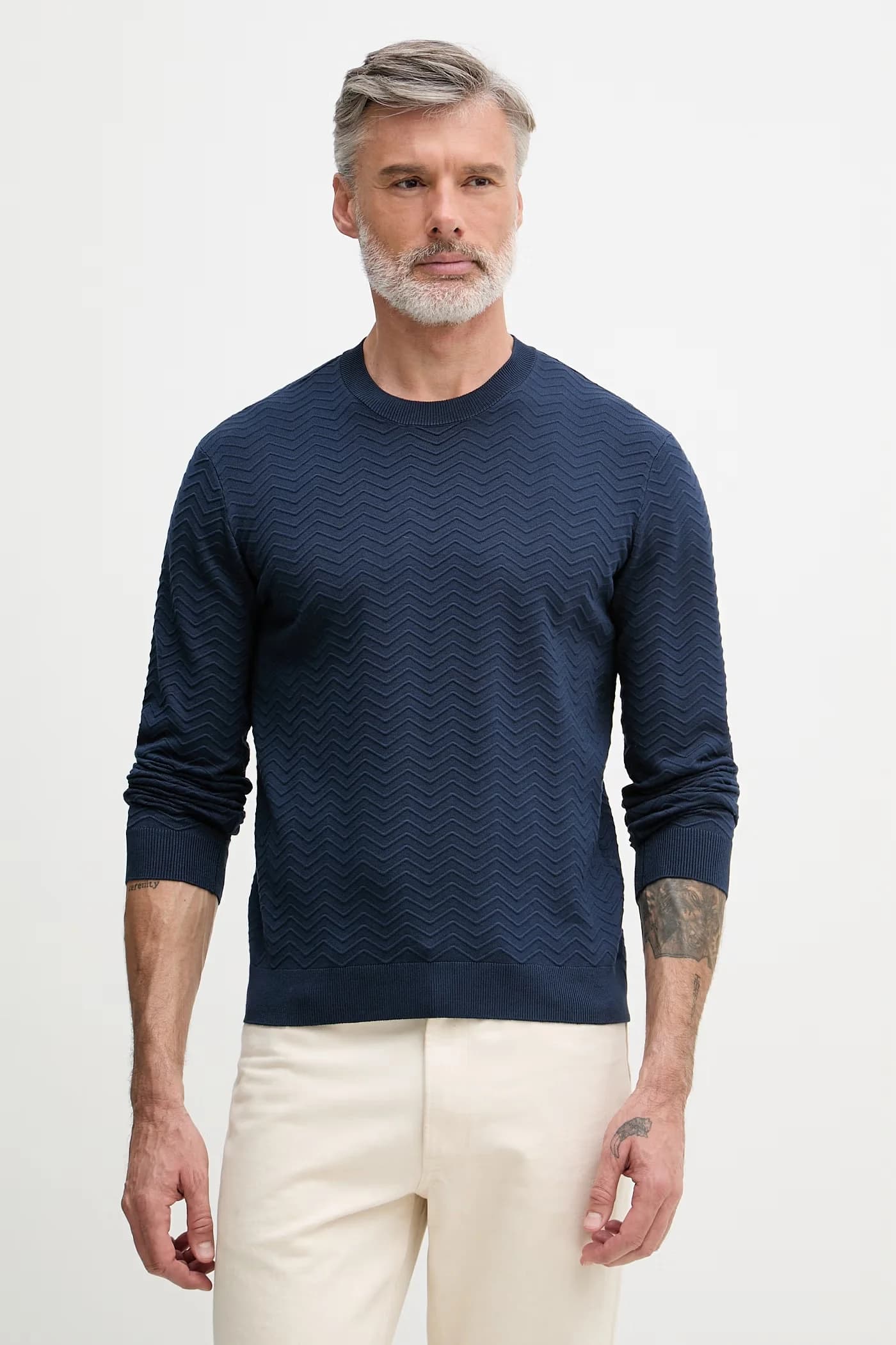 Мужской свитер из вискозы