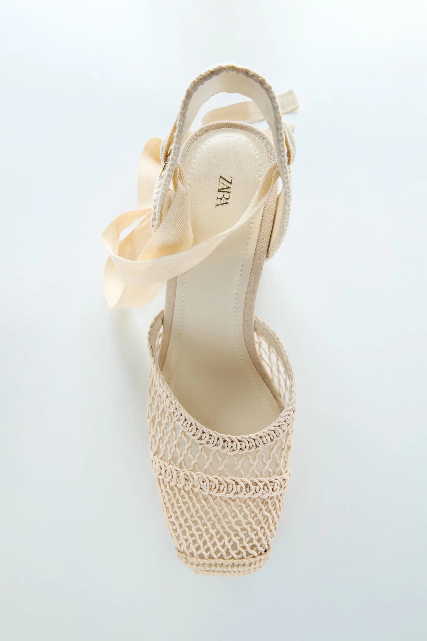 БОСОНОЖКИ НА ТЕЛЕЖКЕ С ПРОФИЛЬНЫМ ВЕРХОМ