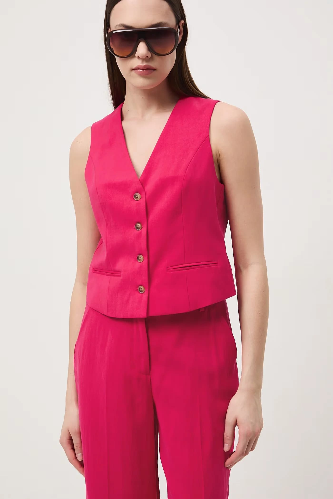 Женский жилет из вискозы