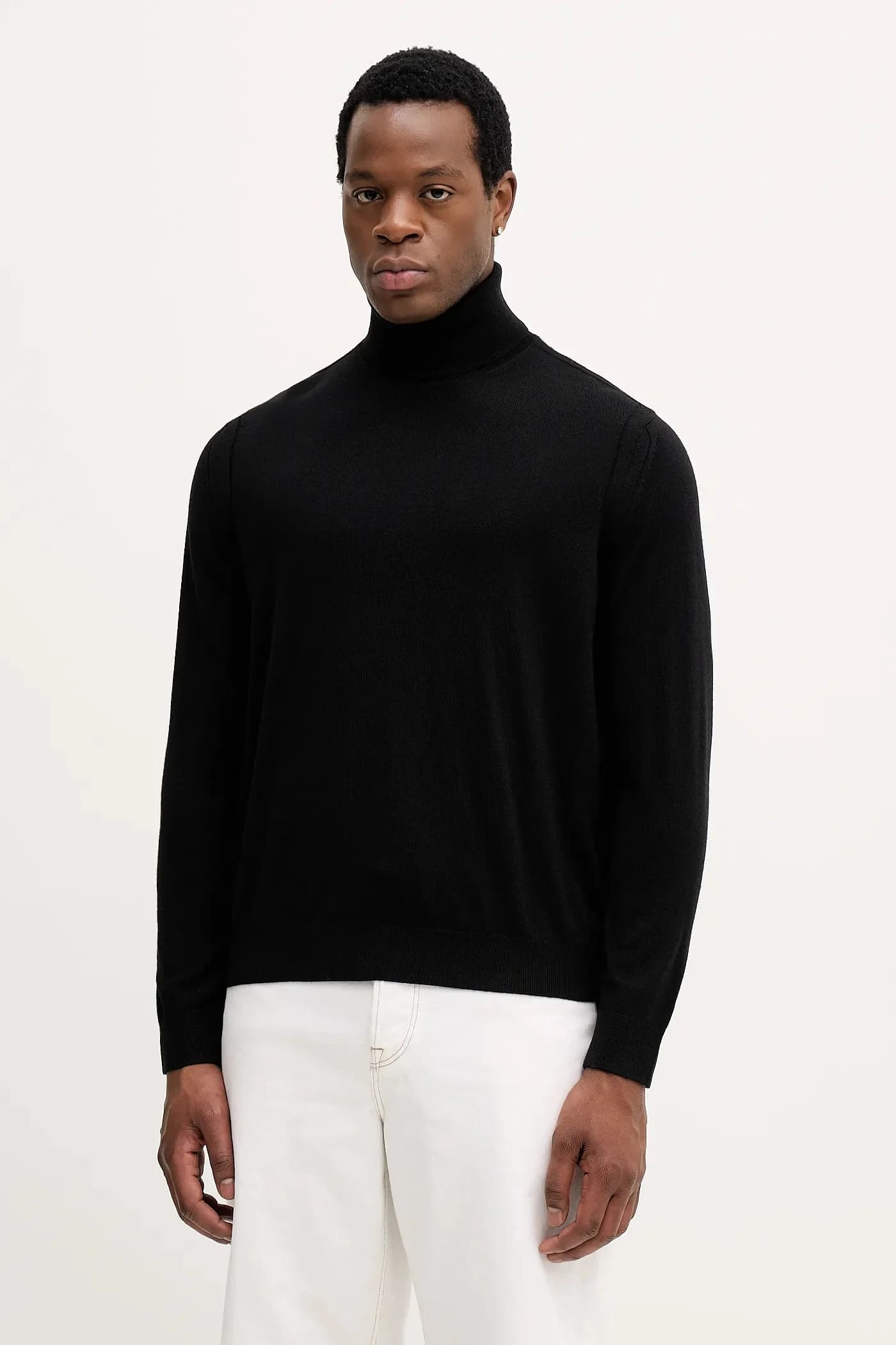 Свитер из смесовой шерсти