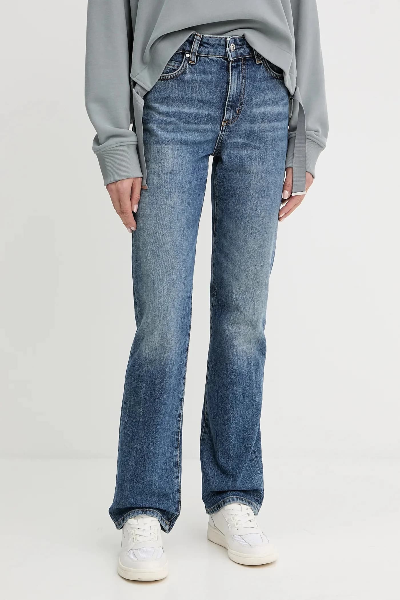 Джинсы PARKWAY-SLIM STR