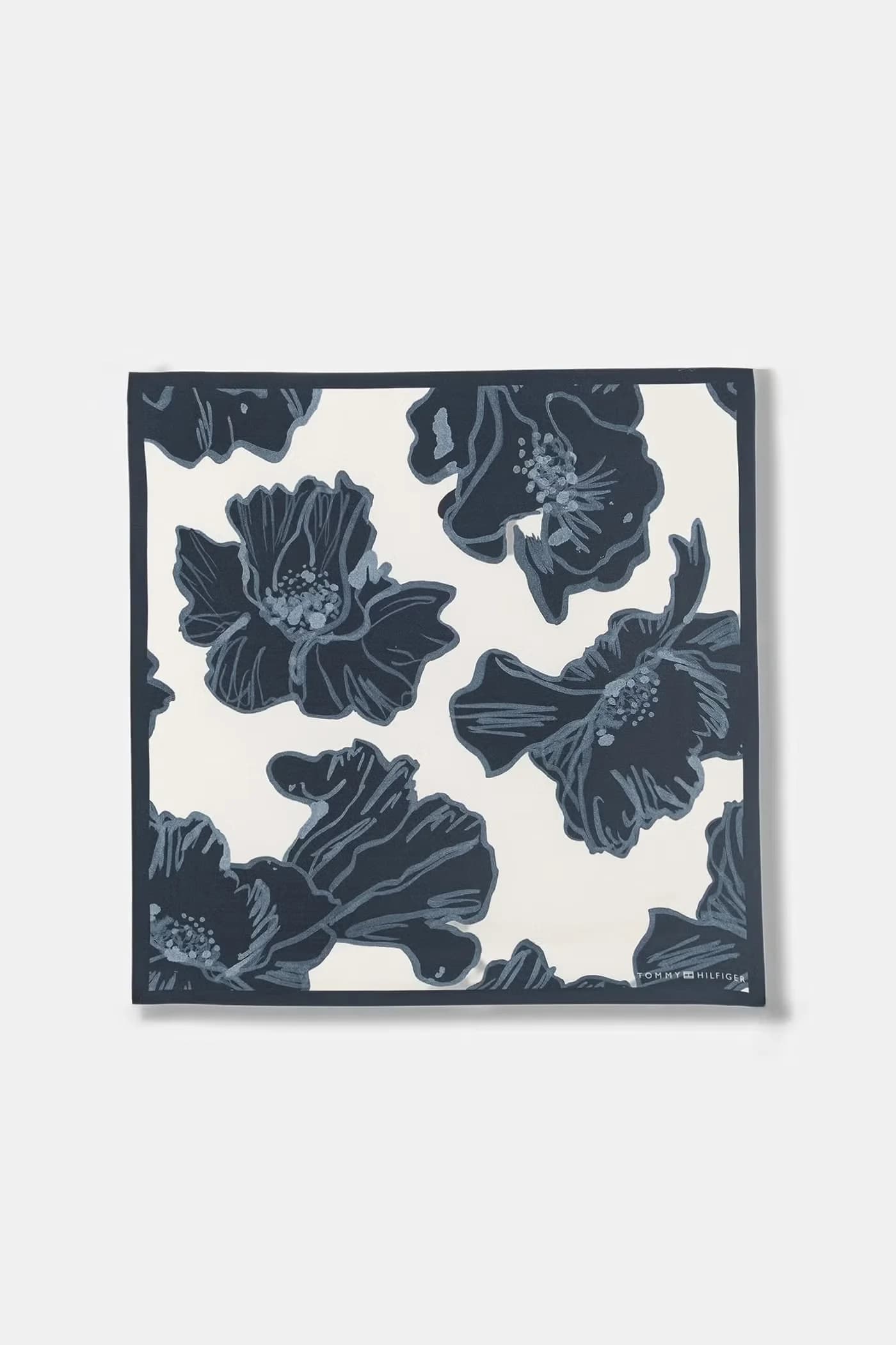 Женский шелковый шарф