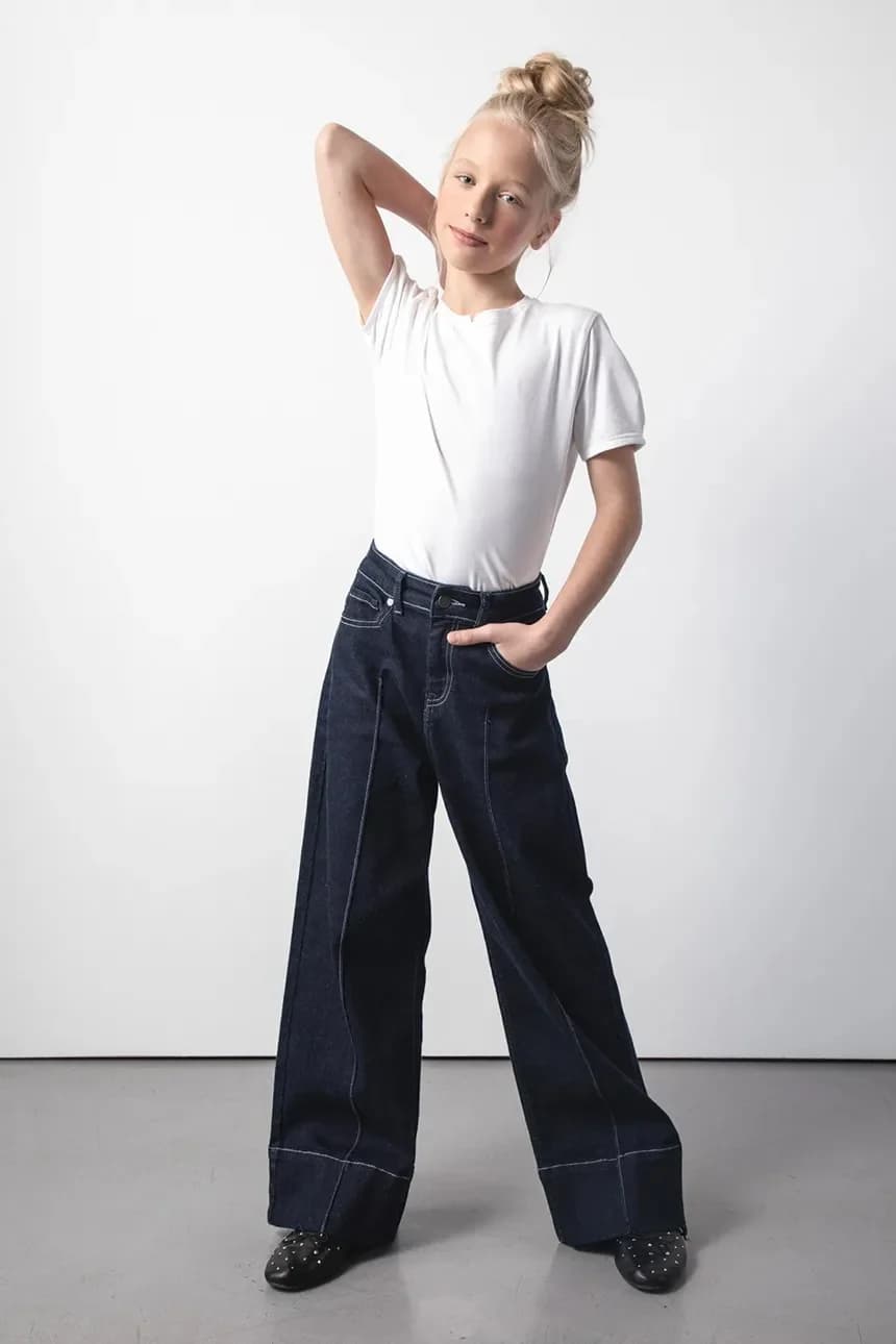 Детские джинсы