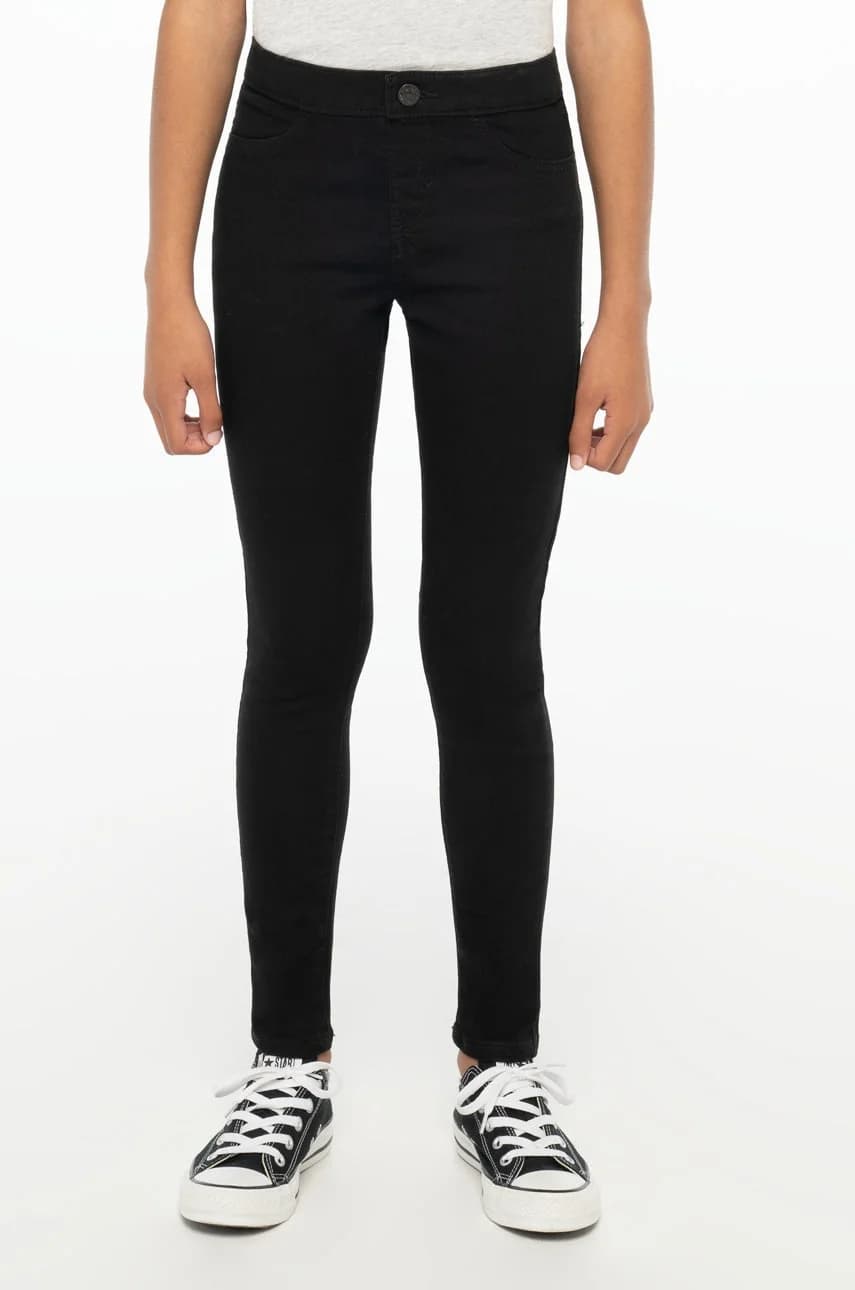 Детские джинсы