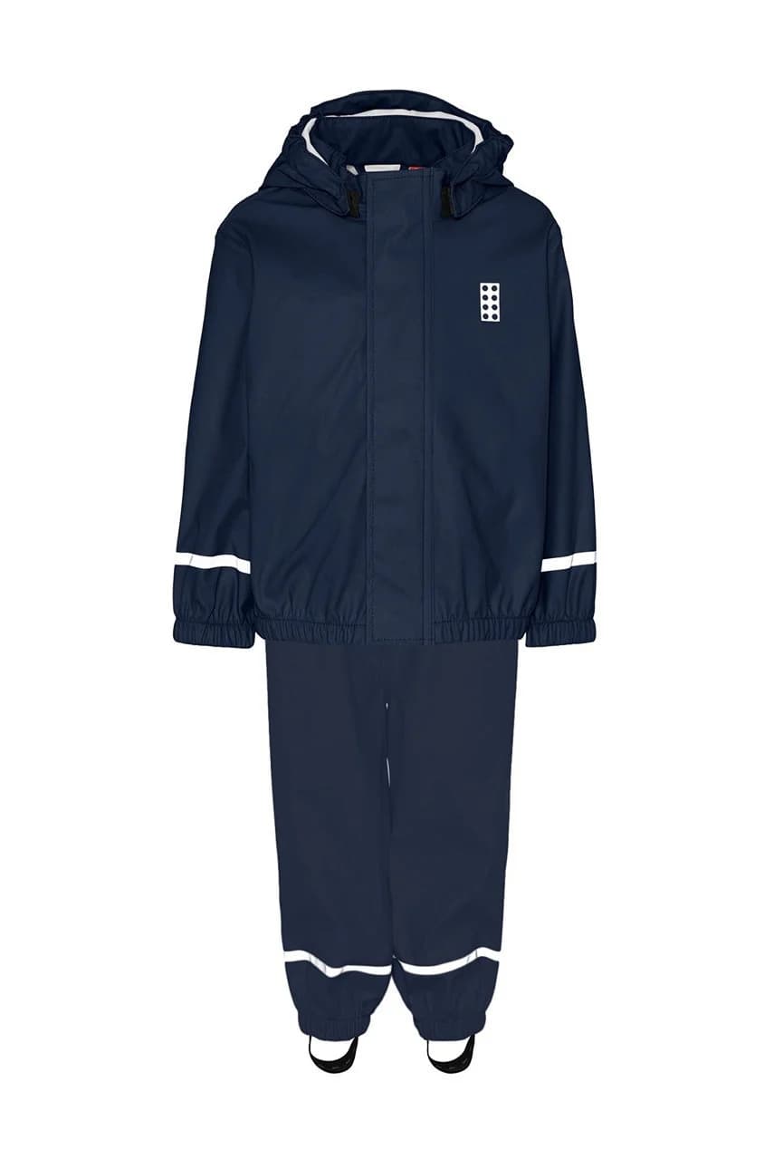 Носите детский комбинезон