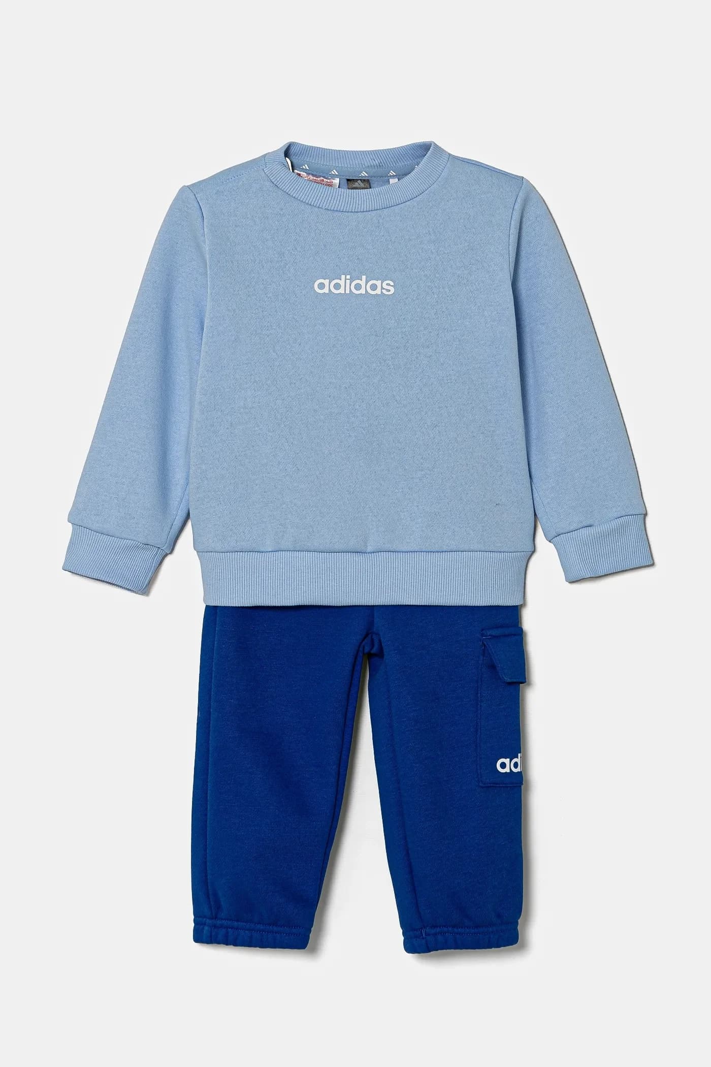 Детский спортивный костюм