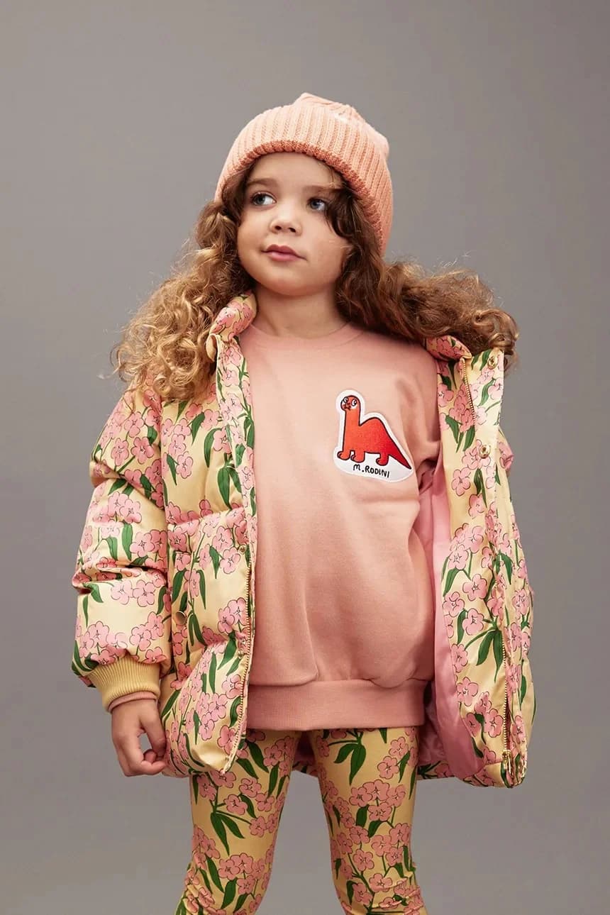 Детская куртка с альпийскими цветами