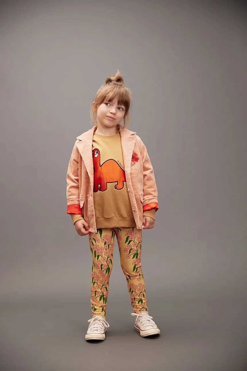 Детские леггинсы с альпийскими цветами