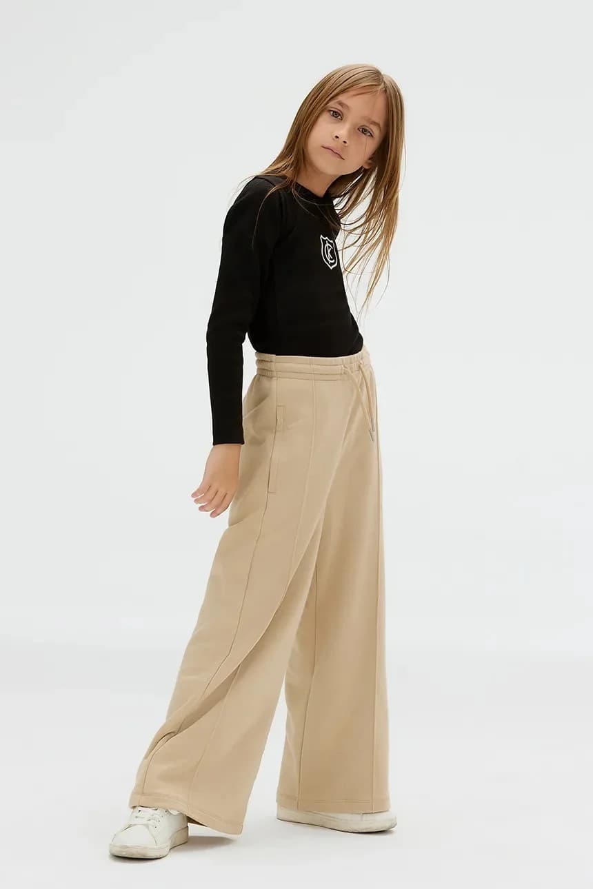 Детские спортивные штаны