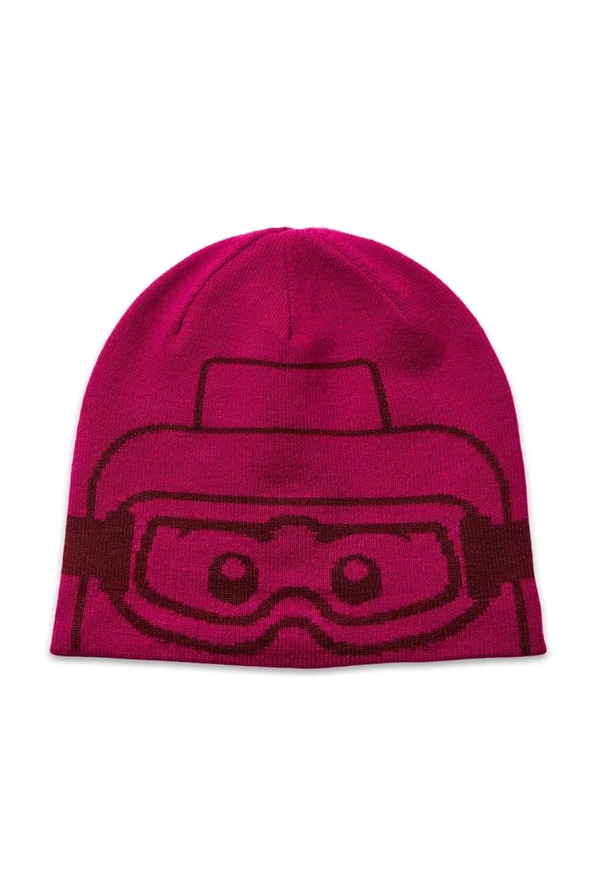 Носите детскую шапку