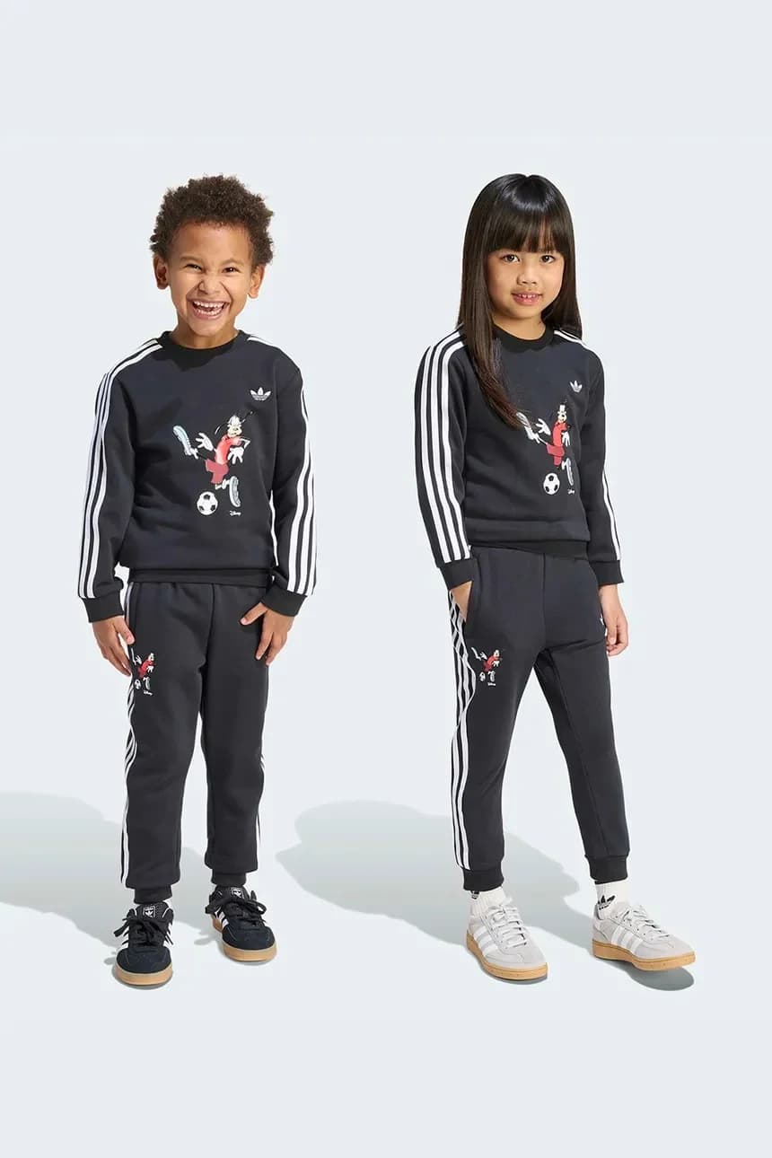 Детский спортивный костюм с хлопком