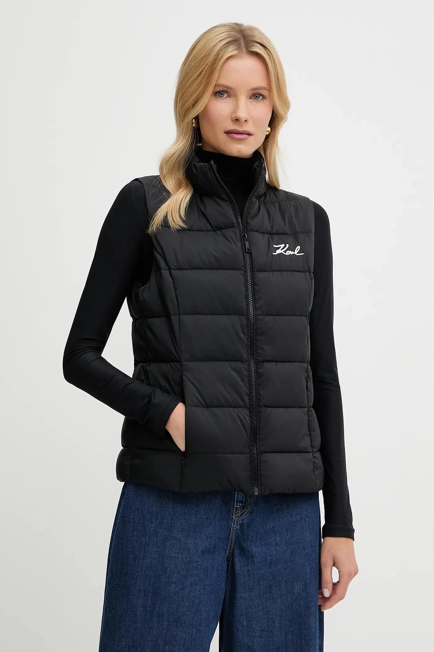 Без рукавов